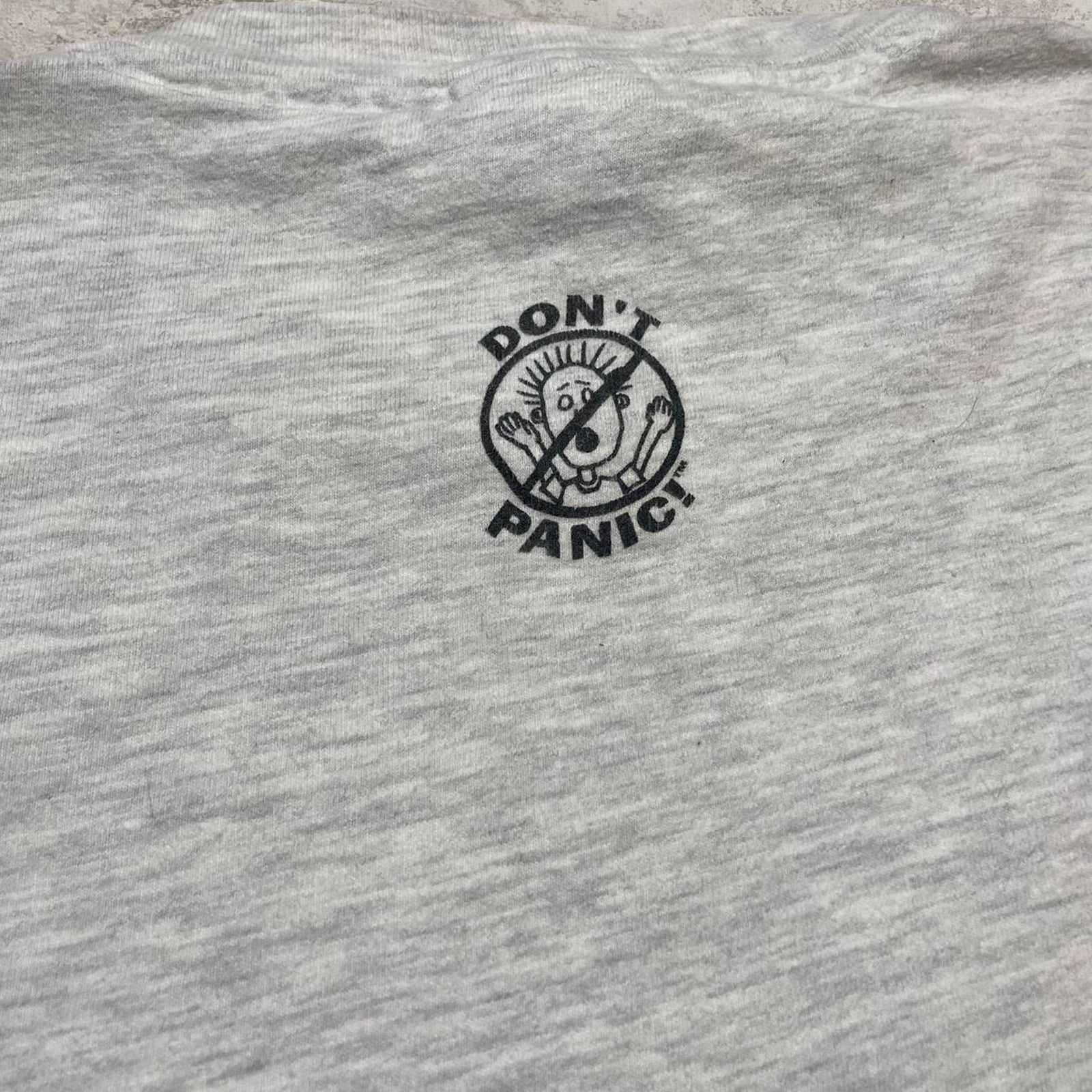 Vintage 90s Grey Don’t Panic LGBTQ+ Provincetown shirt L Size US L / EU 52-54 / 3 - 4 Thumbnail
