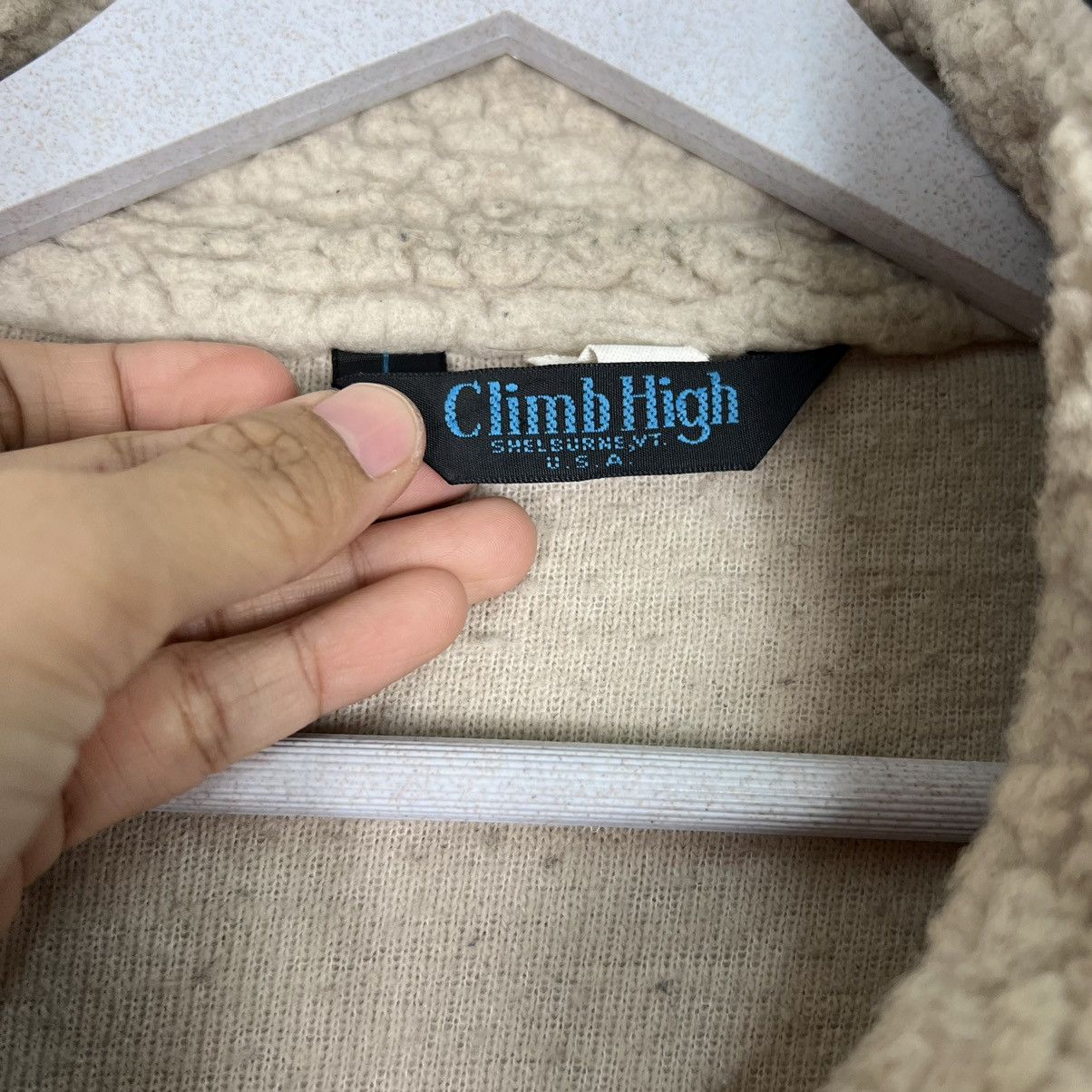 Vintage 🔥 VINTAGE CLIMB HIGH ALPHA DEEP PILE MADE IN USA Size US M / EU 48-50 / 2 - 16 Thumbnail