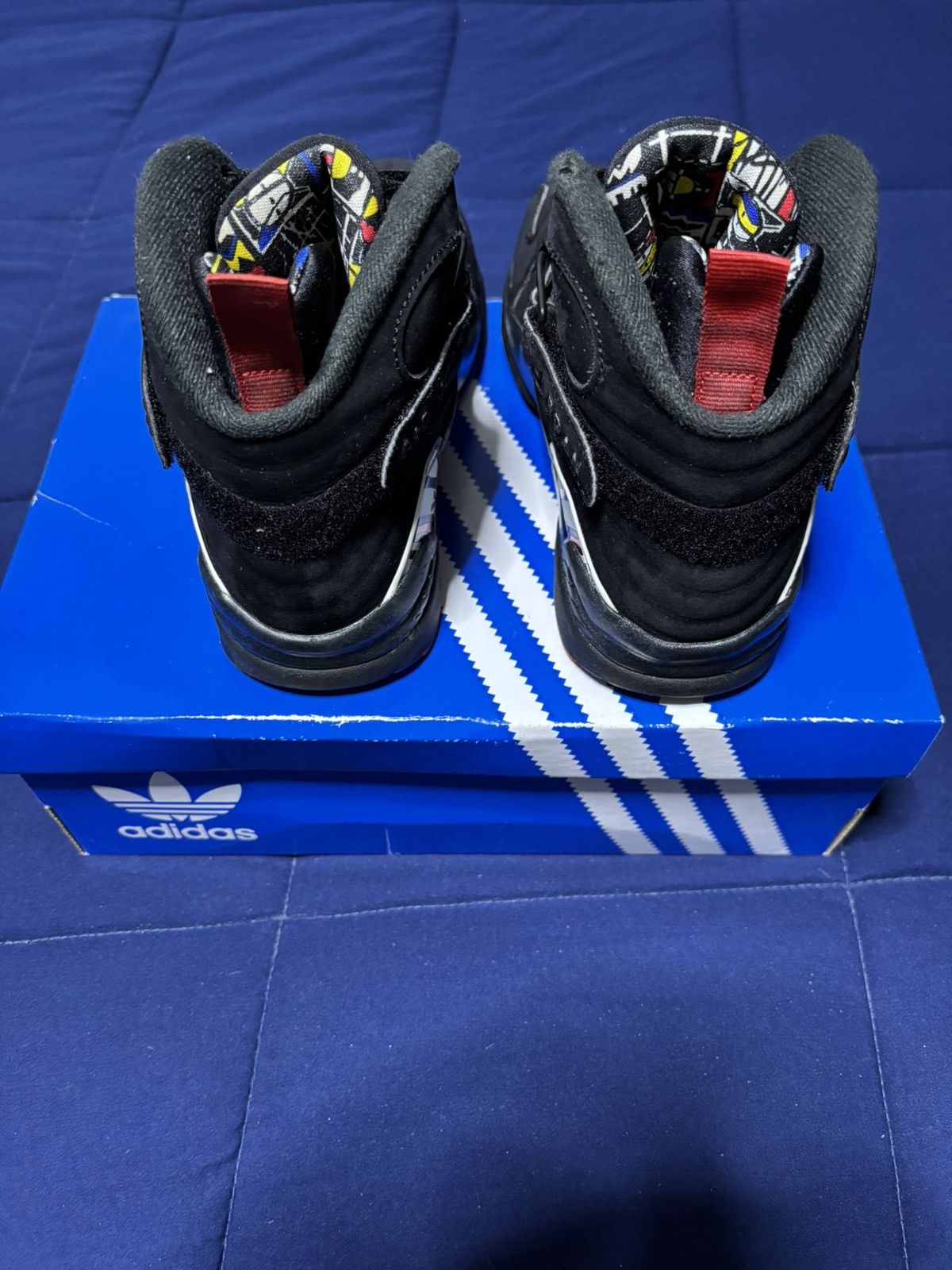 Jordan Brand Jordan 8 Retro GS Playoff 2023 Size 6Y Size US 6 / EU 39 - 5 Thumbnail