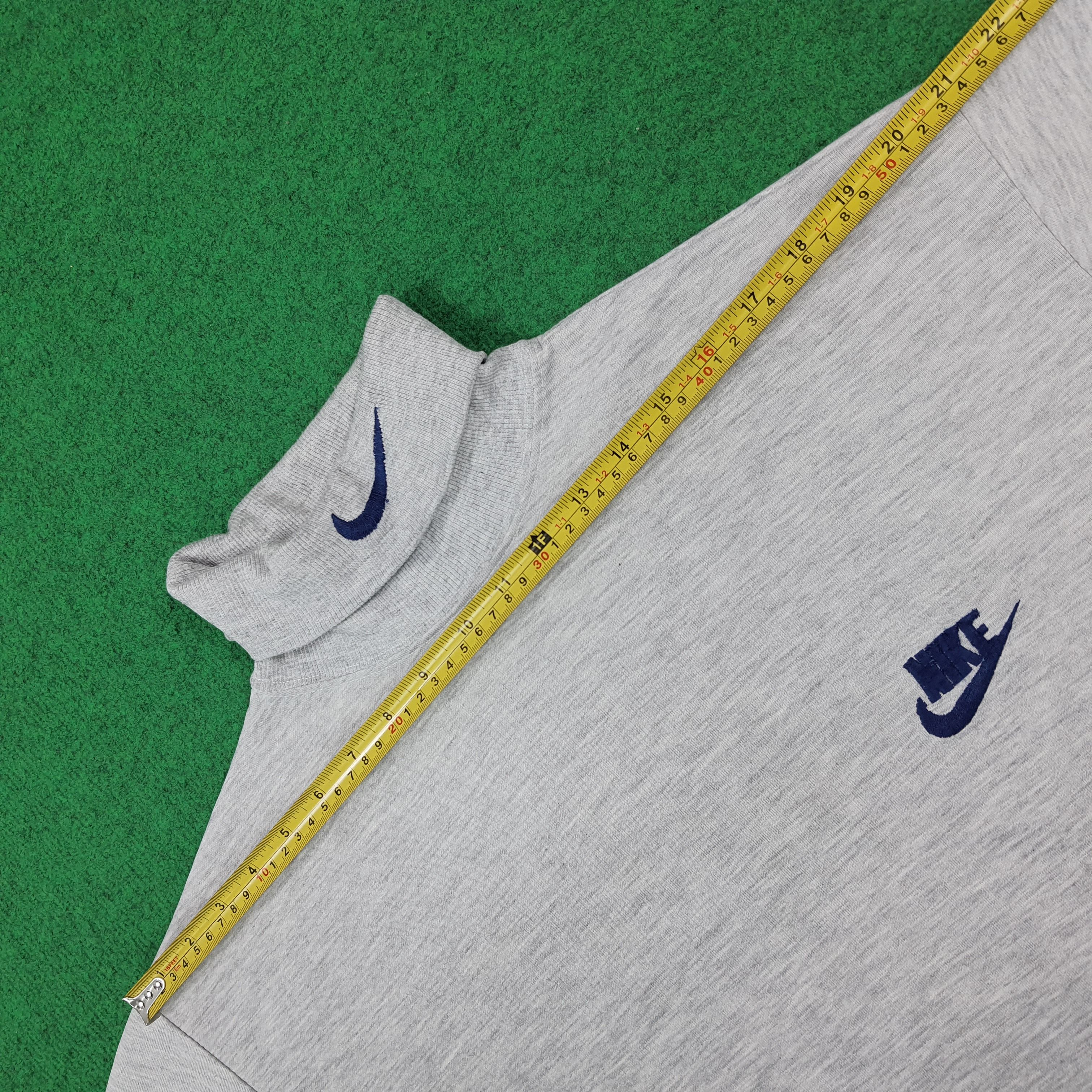 Nike Vintage 90s Nike Center Swoosh Turtleneck Sweatshirt C293N24 Size US M / EU 48-50 / 2 - 9 Thumbnail