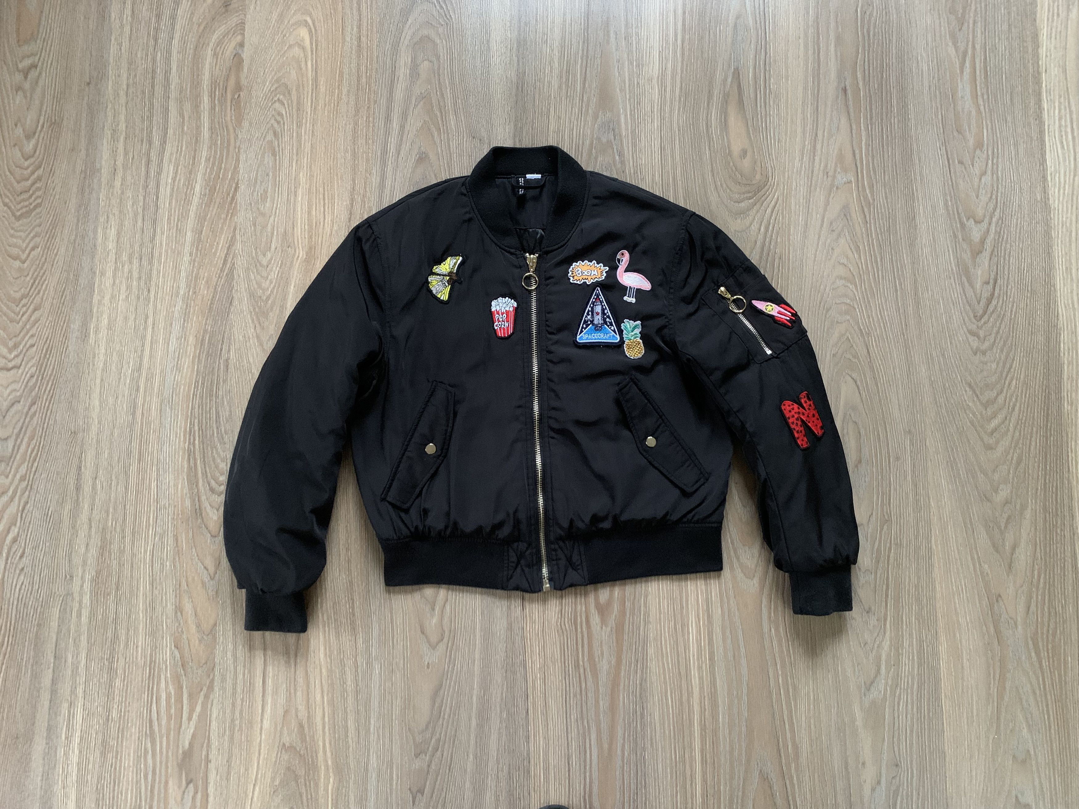 H&M Divided Black Bomber Jacket with Embroidered Patches Size L / US 10 / IT 46 - 1 Thumbnail