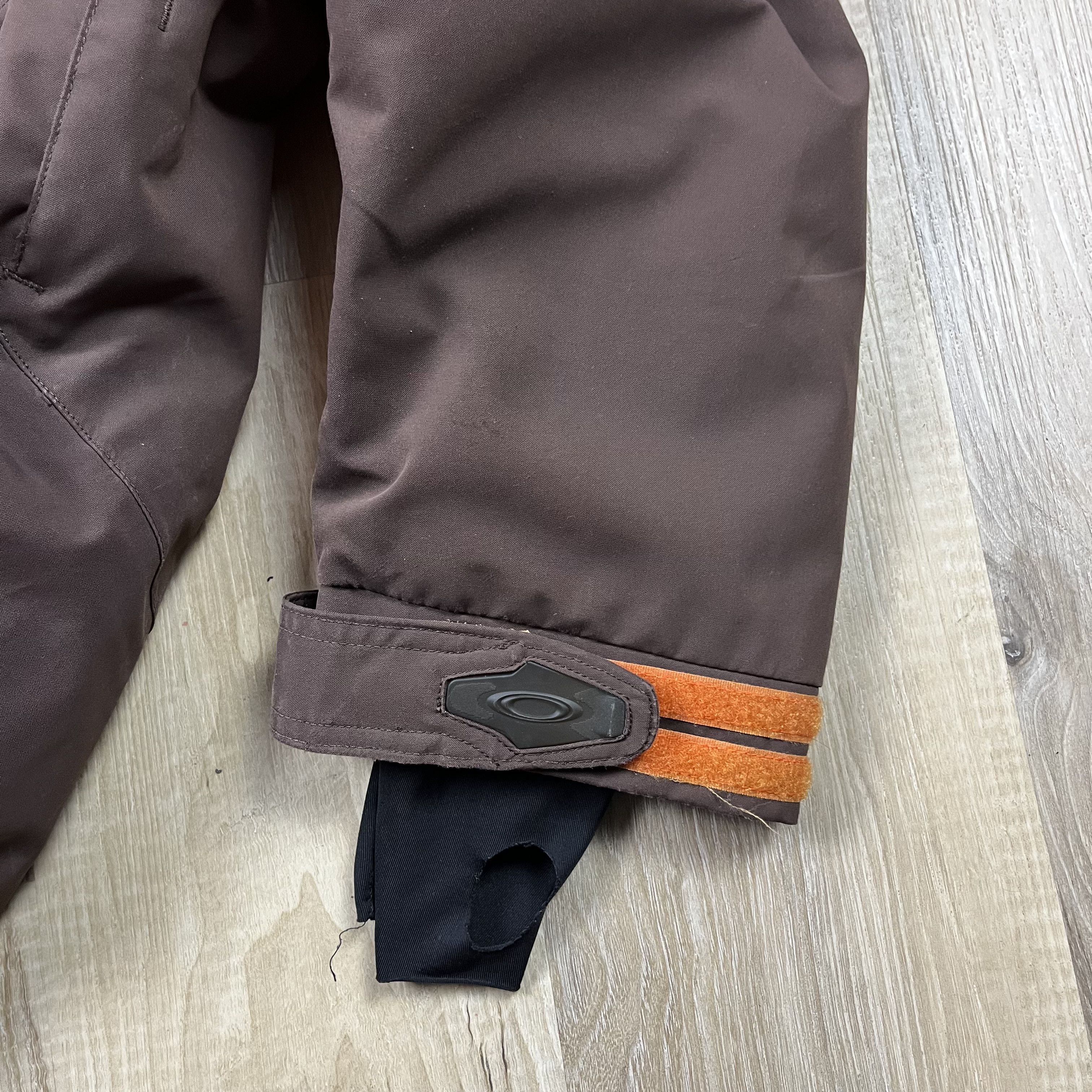 Oakley VTG Y2K Oakley Air Raid Jacket Snowboard Ski Cyber Size US L / EU 52-54 / 3 - 9 Thumbnail
