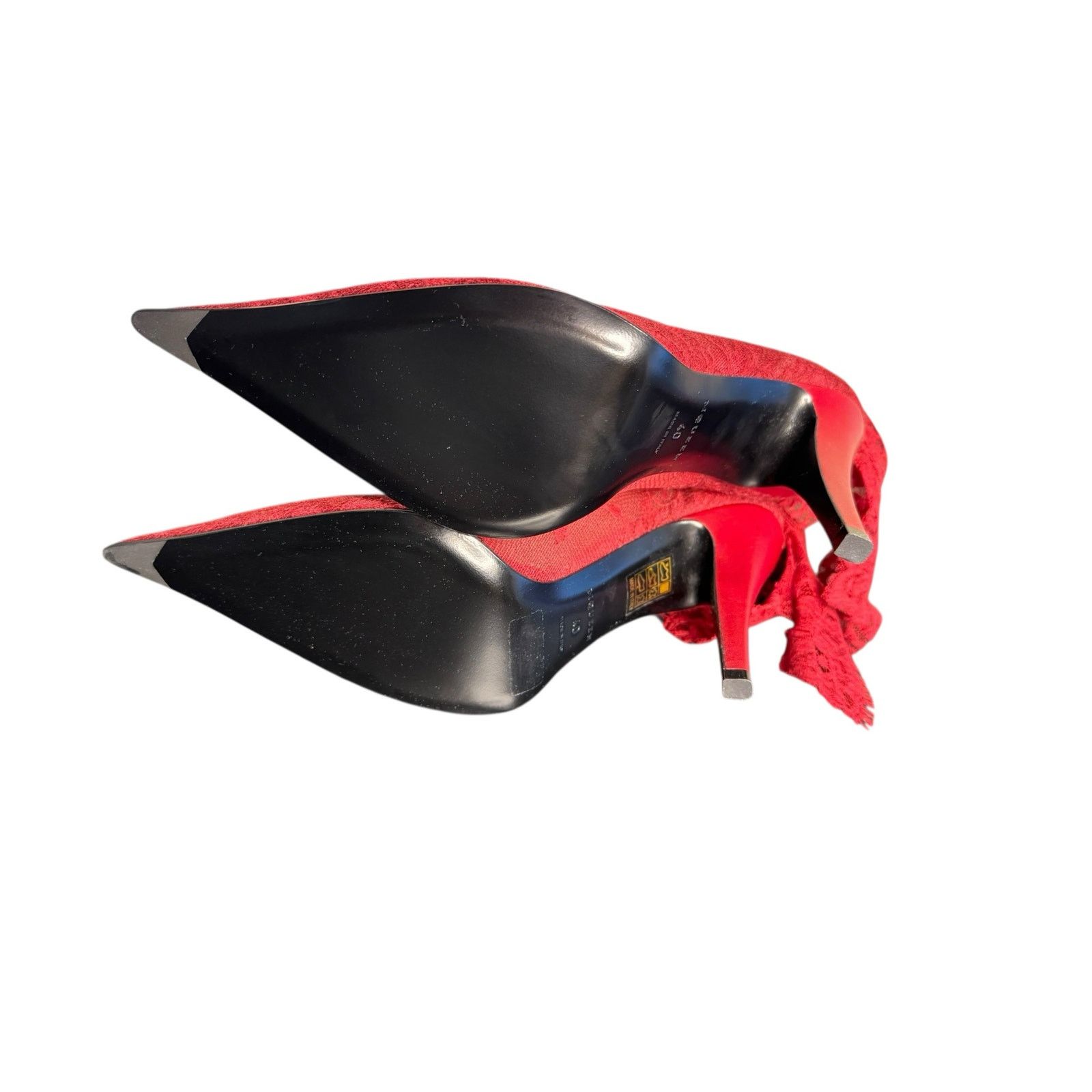 Alexander McQueen Alexander McQueen Drape Lace Pointed Toe Pump Crimson Sz 40 Size US 10 / IT 40 - 8 Thumbnail