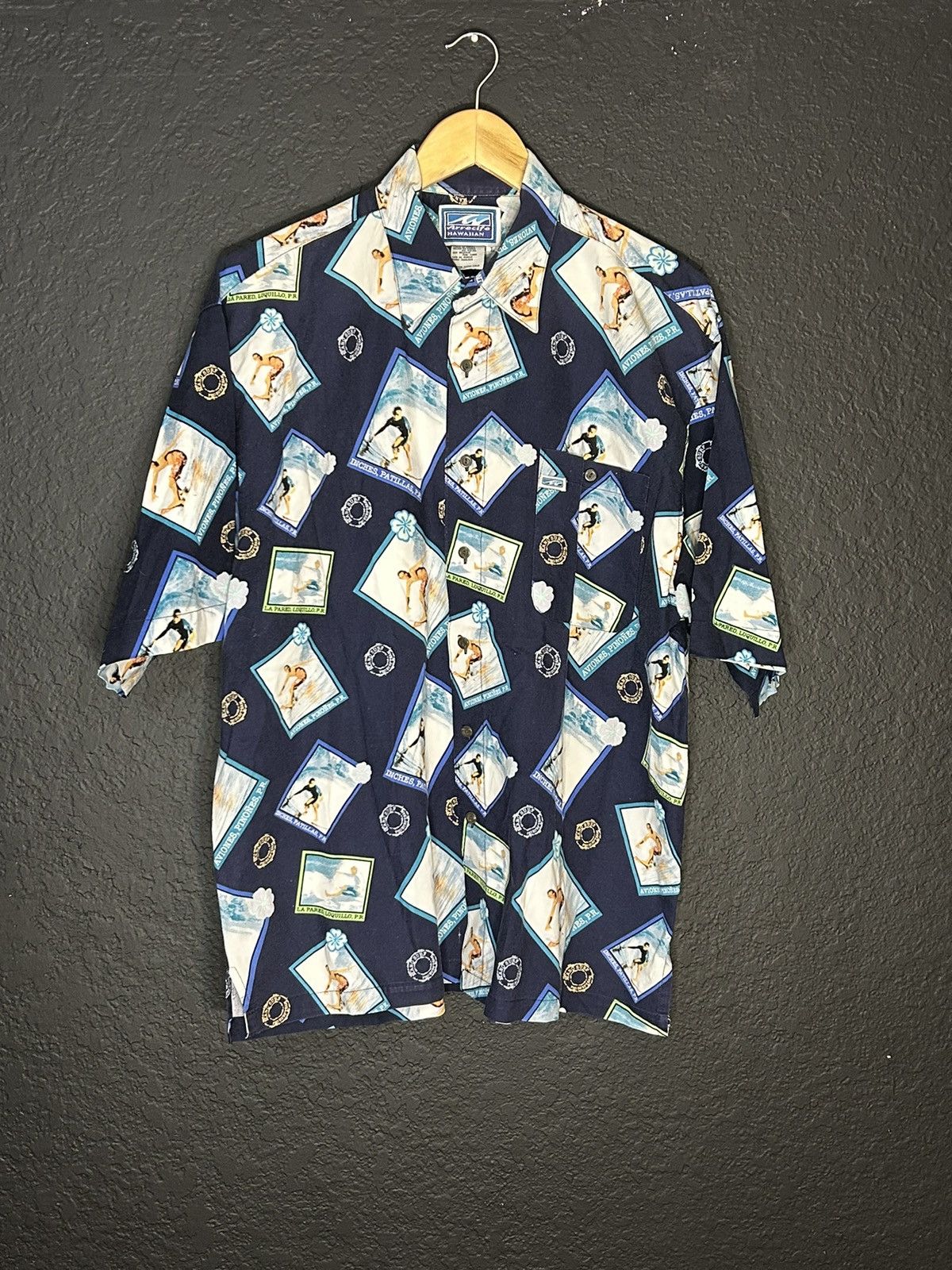 Vintage Vintage 90s Surfing Hawaiian Shirt Size US L / EU 52-54 / 3 - 1 Thumbnail