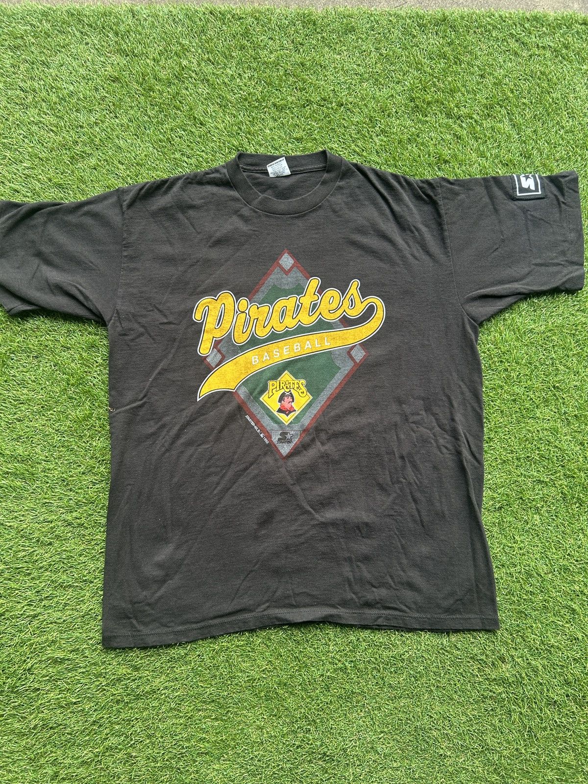 Starter Vintage 1992 Pittsburgh Pirates starter T-Shirt Size US L / EU 52-54 / 3 - 1 Thumbnail