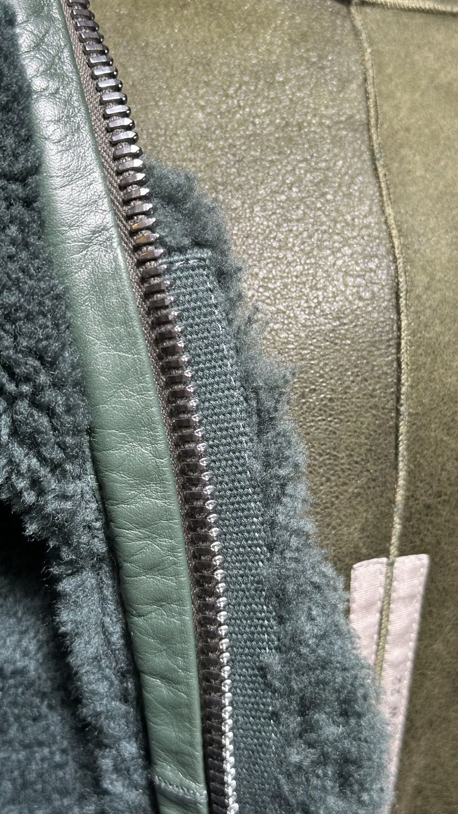 Rick Owens Rick Owens FW22 STROBE Sealed Windbreaker in Shearling(50IT) Size US M / EU 48-50 / 2 - 9 Thumbnail