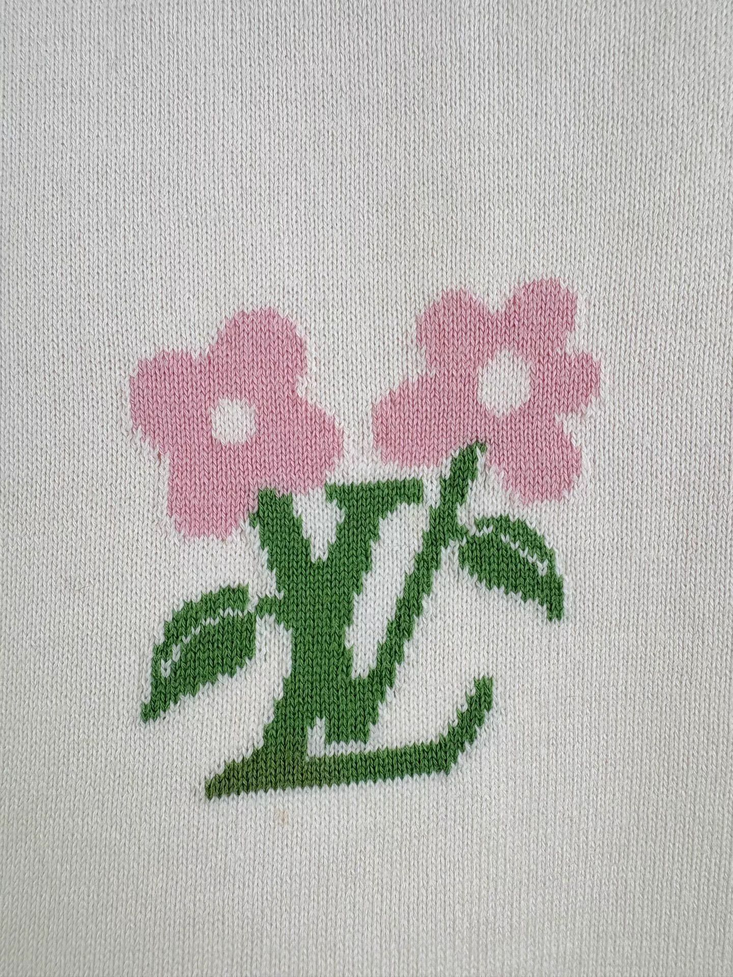 Louis Vuitton LV LOUIS VUITTON TYLER Floral Knit Short Sleeve K1 Size US XL / EU 56 / 4 - 3 Thumbnail