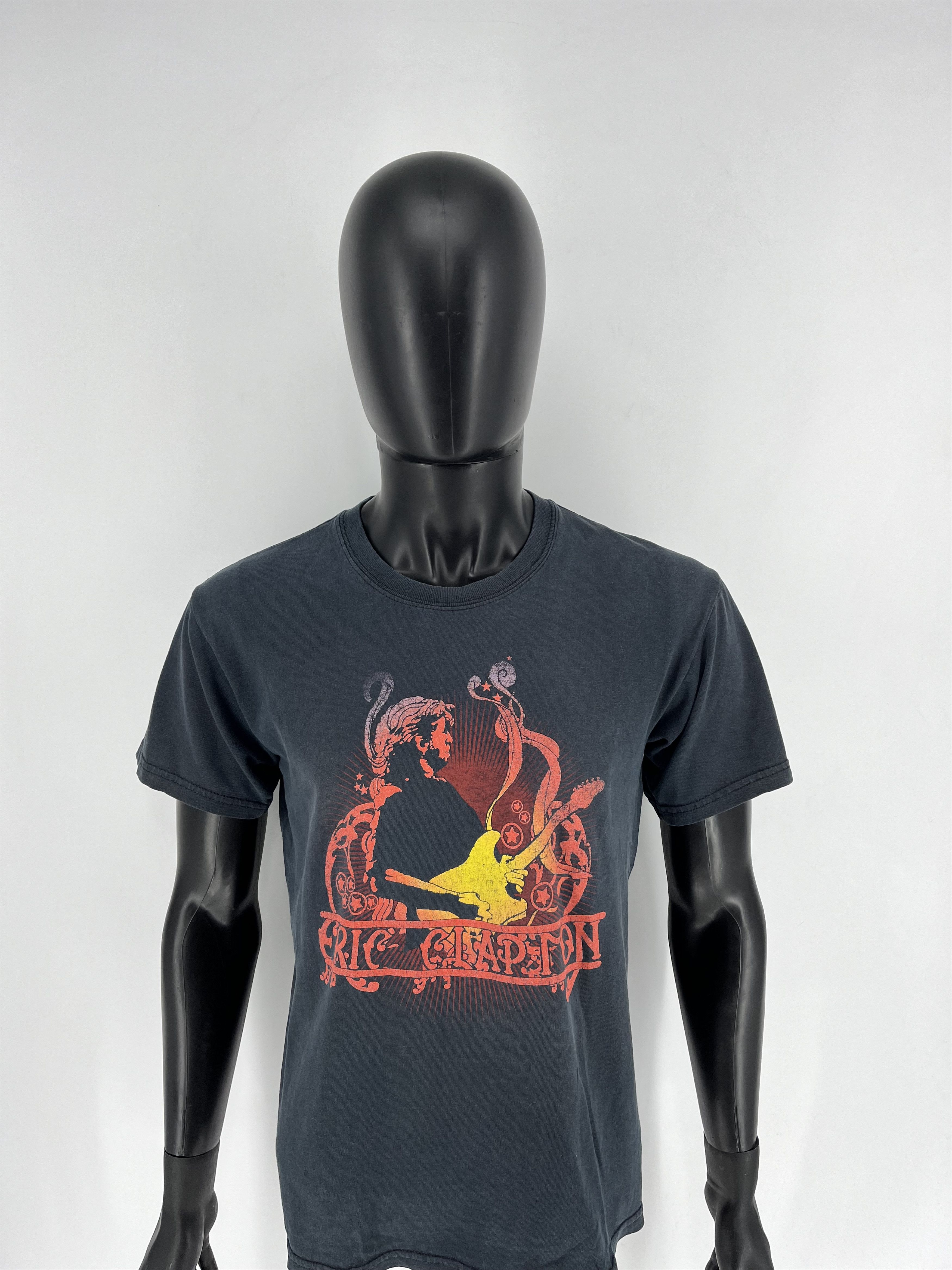 Band Tees Eric Clapton World Tour 2006/07 Europe T-shirt Size US L / EU 52-54 / 3 - 5 Thumbnail