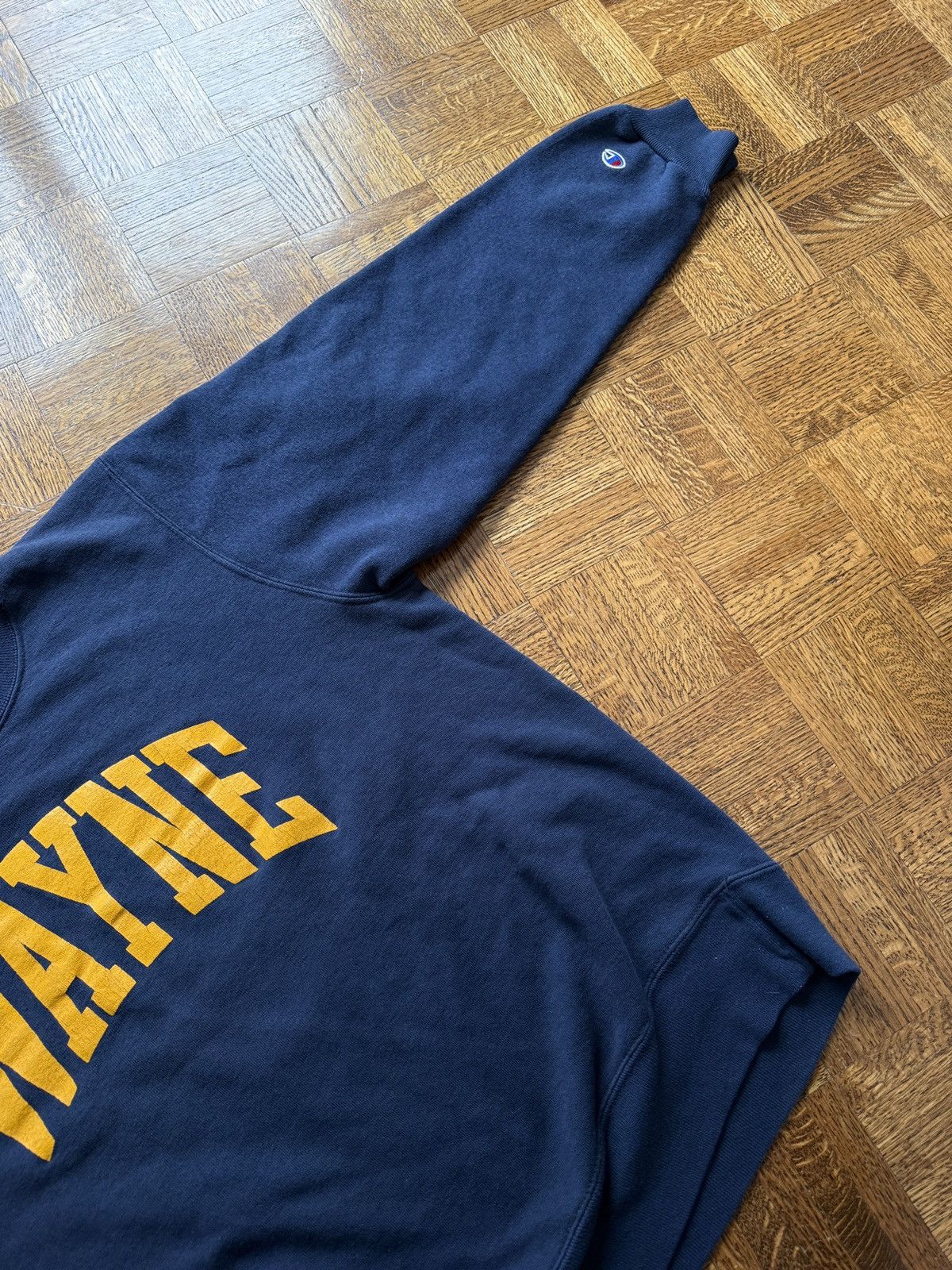 Champion Vintage 90s Champion Wayne Graphic Crewneck Sweatshirt Size US L / EU 52-54 / 3 - 5 Thumbnail
