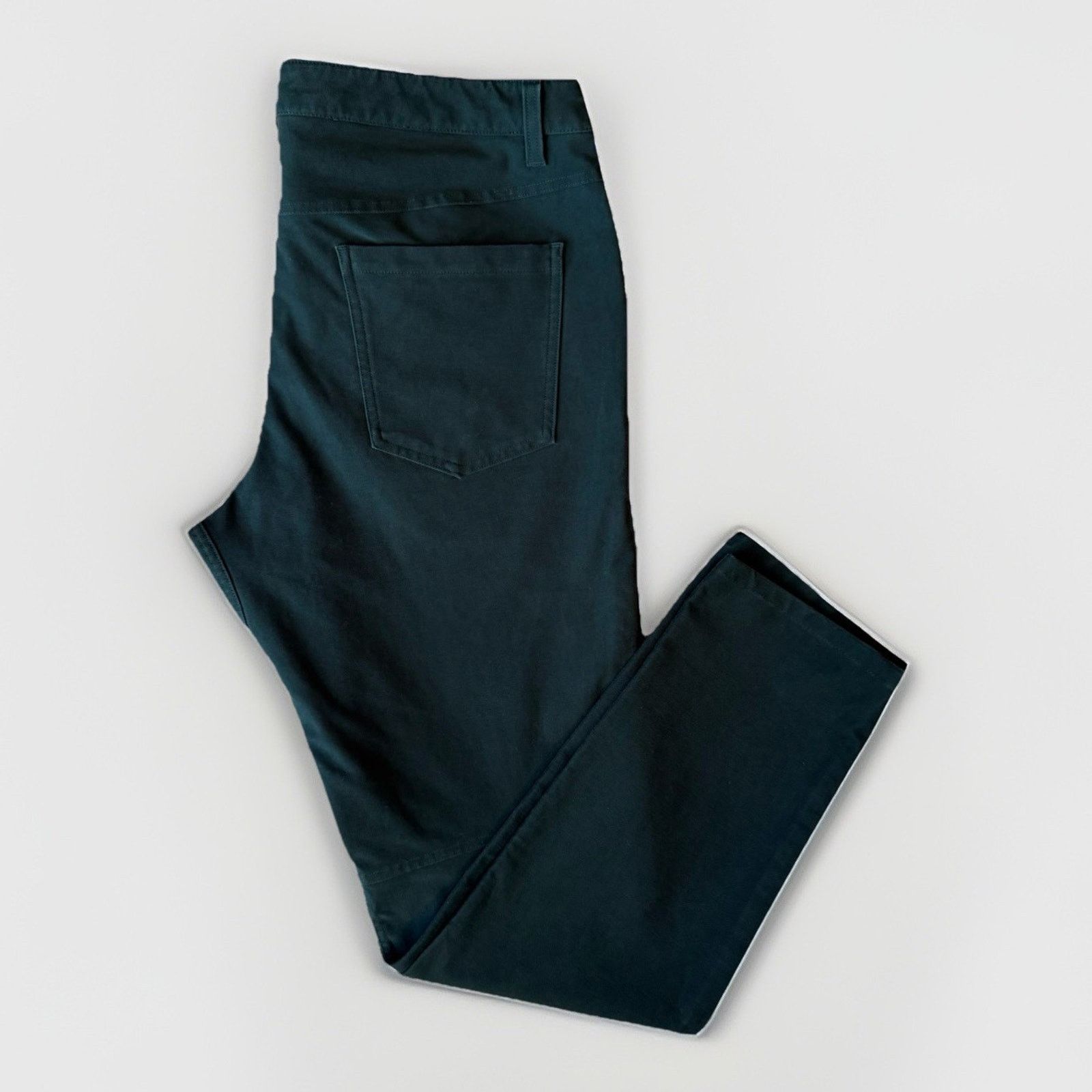 Lululemon Lululemon ABC Pants 34 Green Canvas Athleisure Golf Surge Size US 34 / EU 50 - 1 Thumbnail