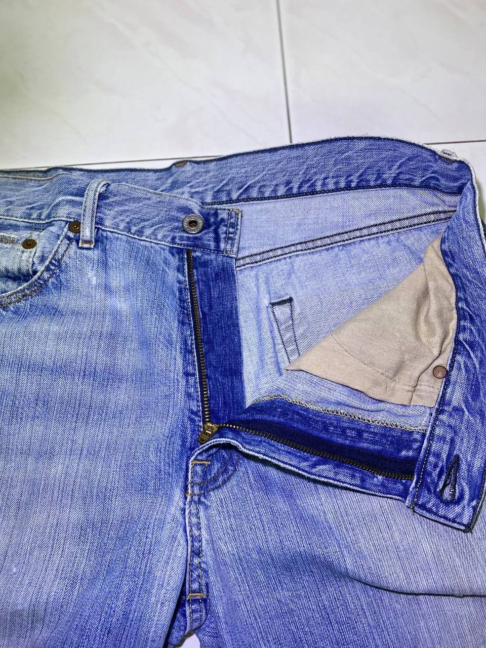 Polo Ralph Lauren polo jeans ralph lauren light wash denim nice design Size US 36 / EU 52 - 9 Thumbnail