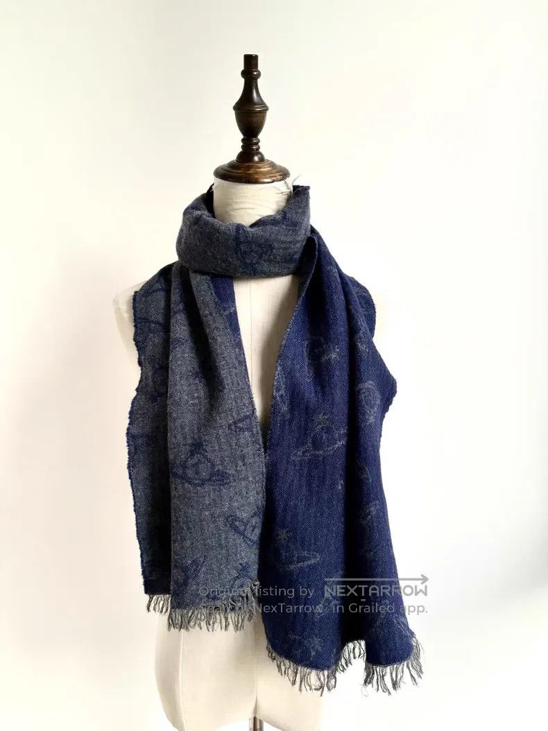 Vivienne Westwood Vivienne Westwood Used Saturn Print Grey Blue Double Sided Size ONE SIZE - 1 Thumbnail