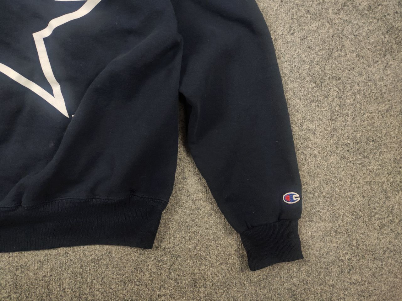 Champion Vintage 1996s Champion NFL Dallas Cowboys Logo Sweatshirt Size US L / EU 52-54 / 3 - 9 Thumbnail