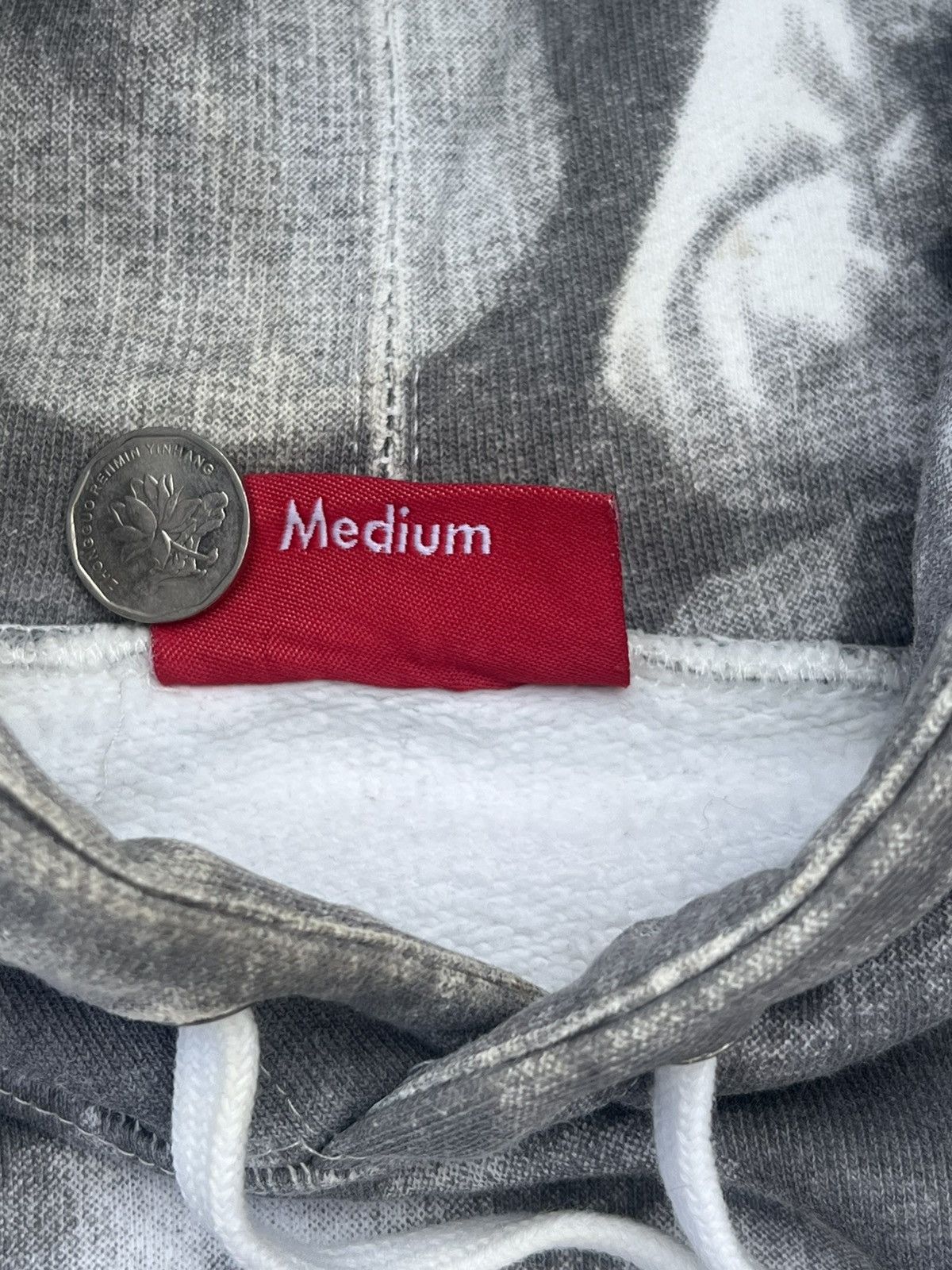 Supreme Supreme Jesus and Mary Hooded Sweatshirt (Fall/Winter 2018) Size US M / EU 48-50 / 2 - 6 Thumbnail