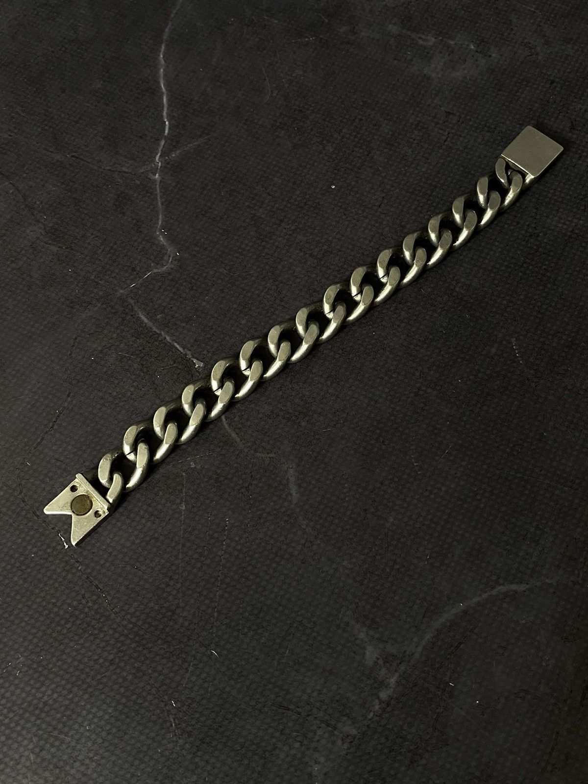 Japanese Brand Vintage Chunky Curb Chain Bracelet with Number 13 Size ONE SIZE - 4 Thumbnail