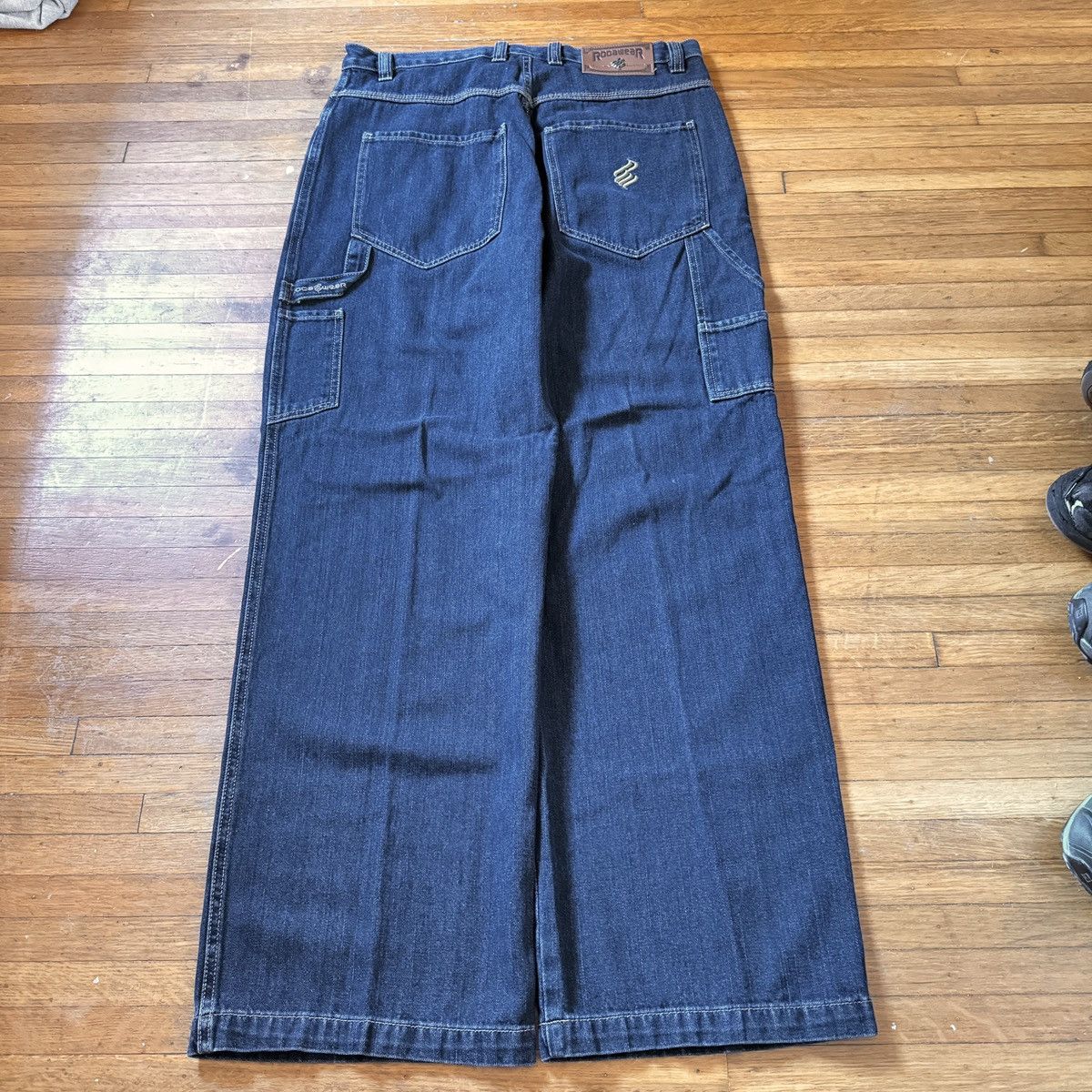 Rocawear × Vintage BAGGY 10.5 Leg Opening Rocawear Carpenter Dungaree Jeans Size US 36 / EU 52 - 1 Thumbnail