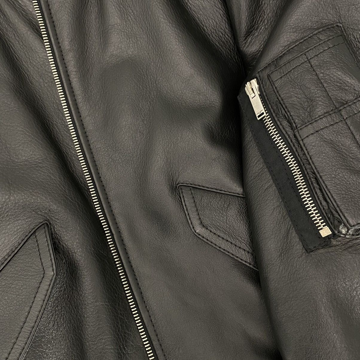 Saint Laurent Paris Saint Laurent Leather Bomber Jacket in Large Size US L / EU 52-54 / 3 - 3 Thumbnail