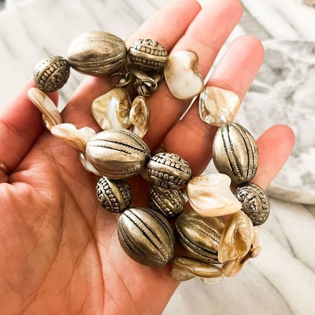 Jewelry Lane Bryant Shell Beaded Necklace Chunky Silver Size ONE SIZE - 3 Thumbnail