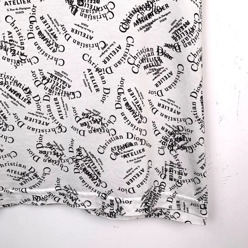 Dior Dior Slogan logo full print white round-neck cotton short-s Size US L / EU 52-54 / 3 - 4 Thumbnail
