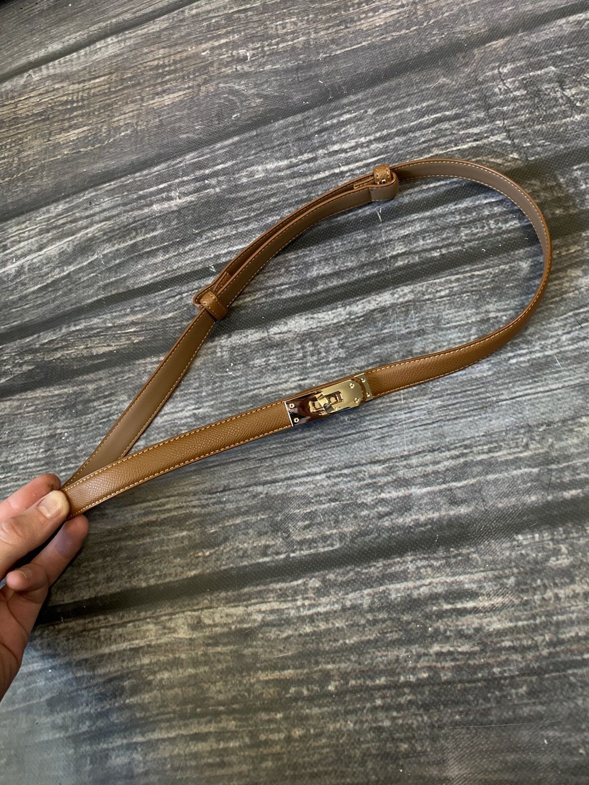 Hermes Hermes Minimalistic Leather Women’s Belt Size ONE SIZE - 1 Thumbnail