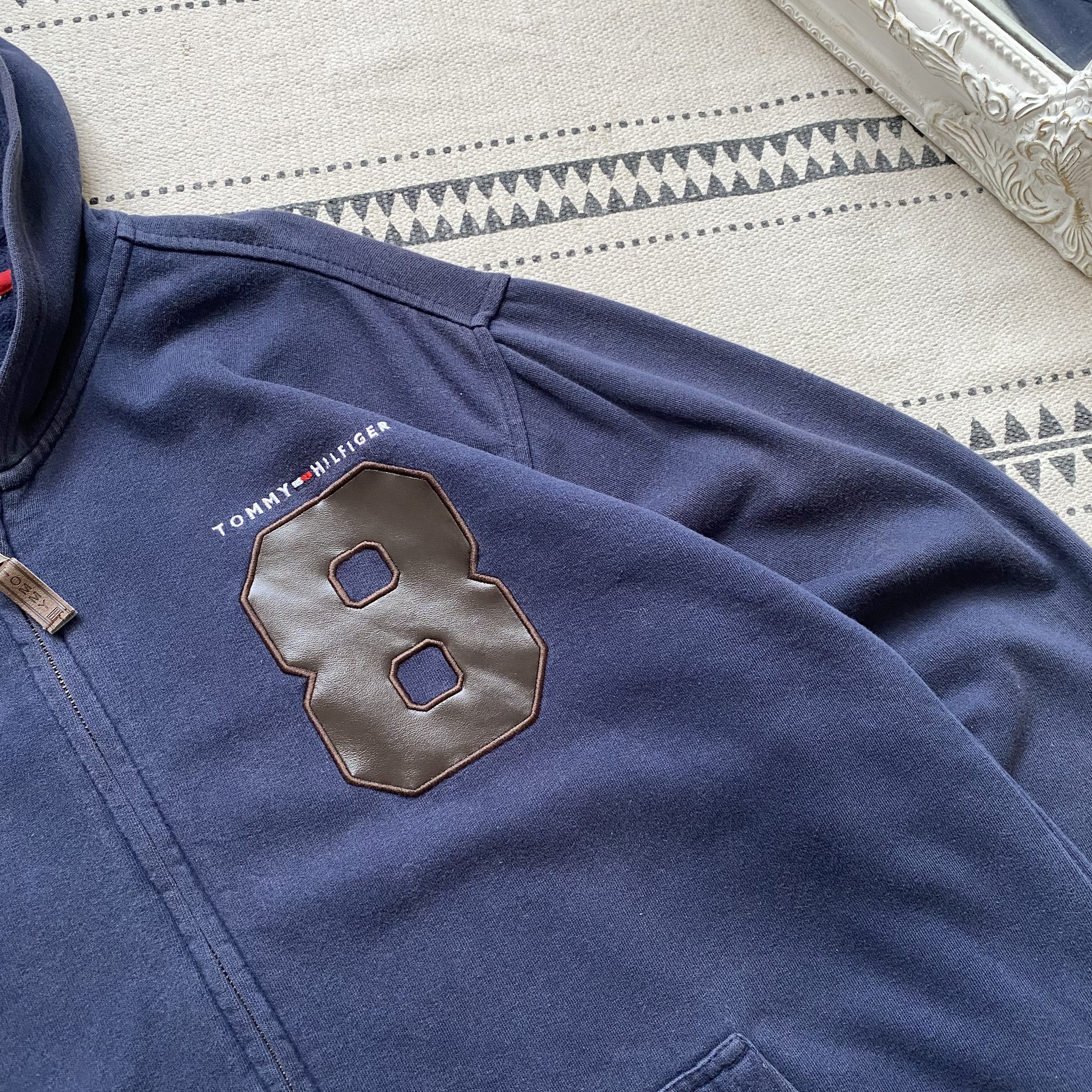 Tommy Hilfiger Vintage Faded Tommy Hilfiger zip hoodie Size US XL / EU 56 / 4 - 4 Thumbnail