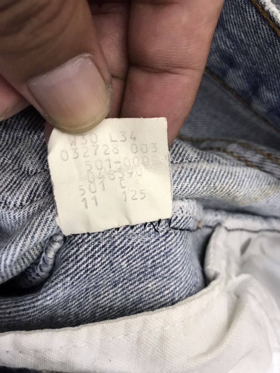 Levi's VL210 Vintage Levis 501 Light Wash Jeans Size US 28 / EU 44 - 17 Thumbnail
