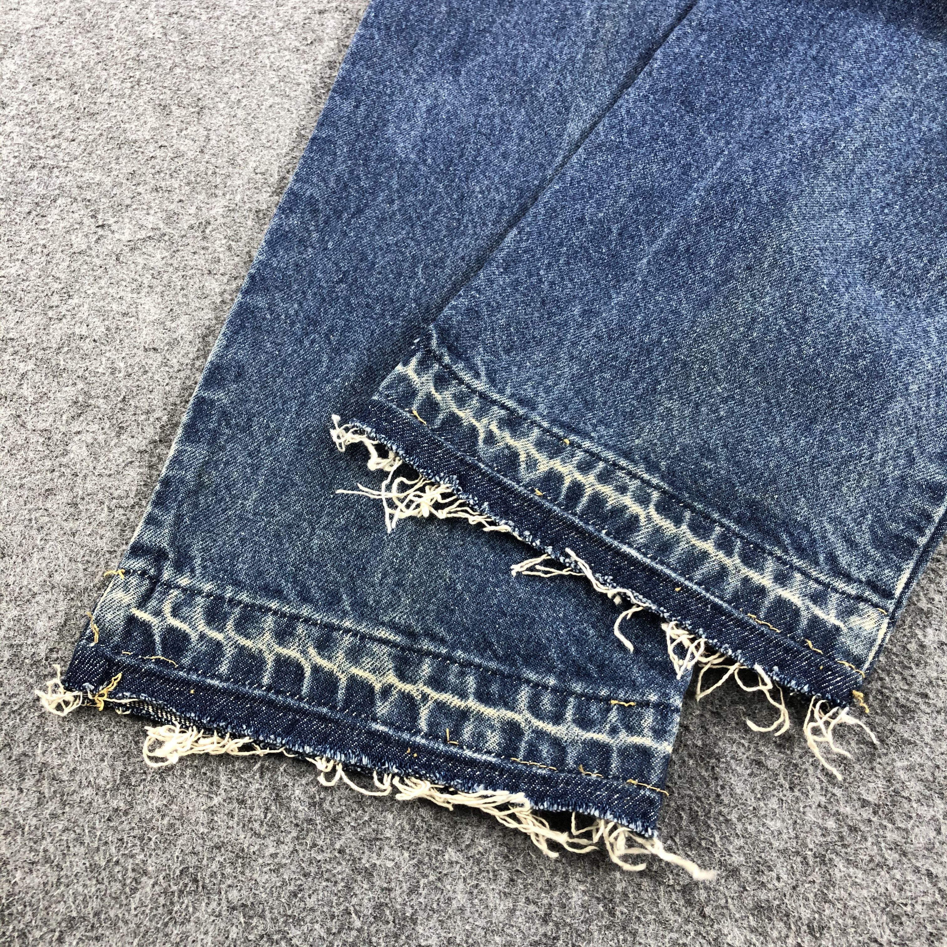 Levi's Vintage Levis 550 Jeans Relaxed Fit Denim KJ525 Size US 27 - 6 Thumbnail