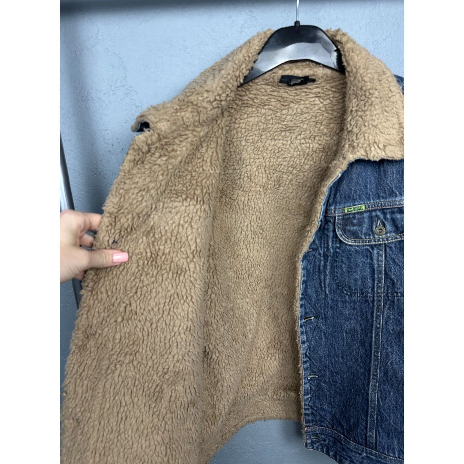 Diesel VINTAGE Diesel Jacket Mens Denim Sherpa Size L Blue Leather? (adjusted) Size US L / EU 52-54 / 3 - 6 Thumbnail
