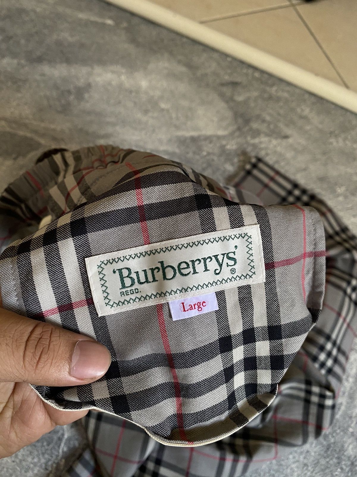 Burberry BURBERRYS GOLF NOVA CHECK PANTS Size 29" - 7 Thumbnail
