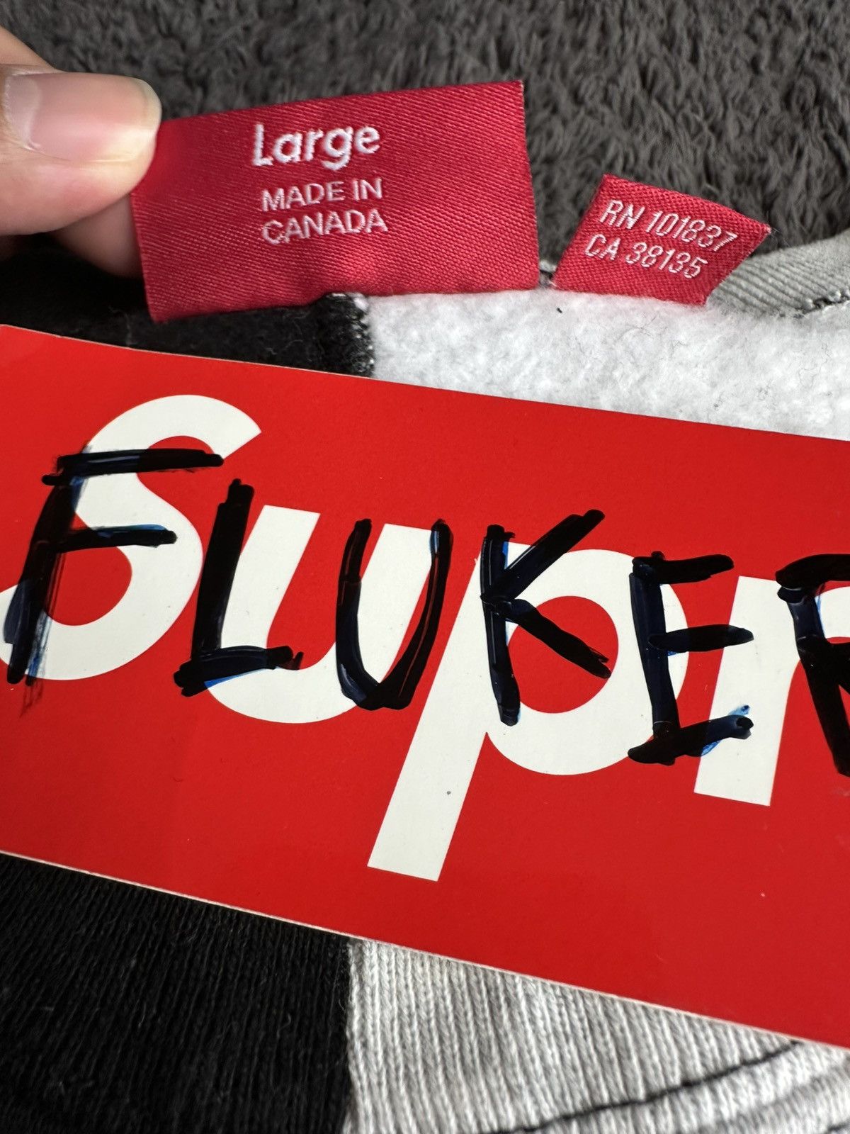 Supreme Supreme Split Two Tone Crewneck Sweatshirt size L Size US L / EU 52-54 / 3 - 4 Thumbnail