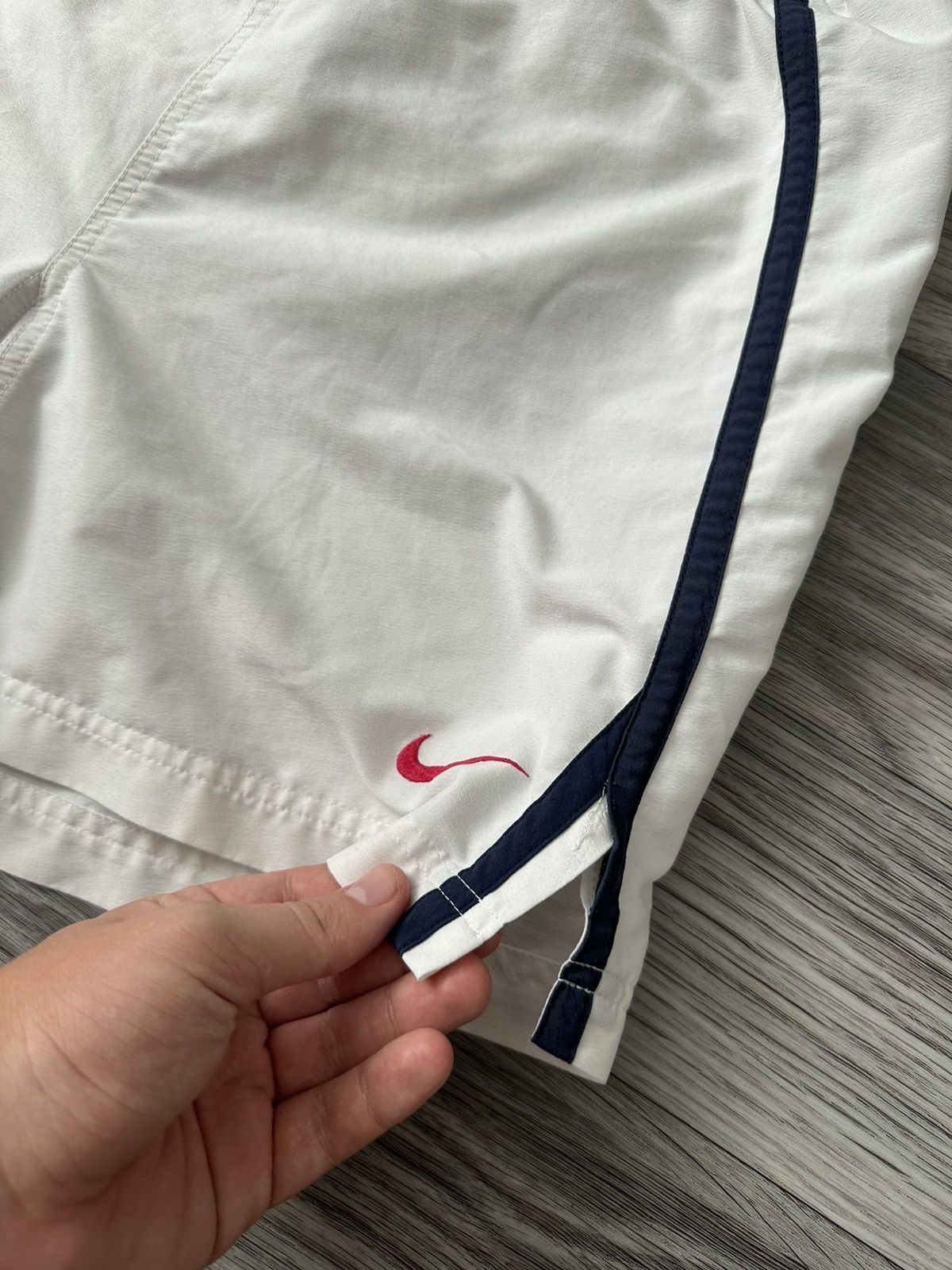 Nike Nike Arsenal 1998/2000 Vintage y2k white shorts Size US 30 / EU 46 - 4 Thumbnail
