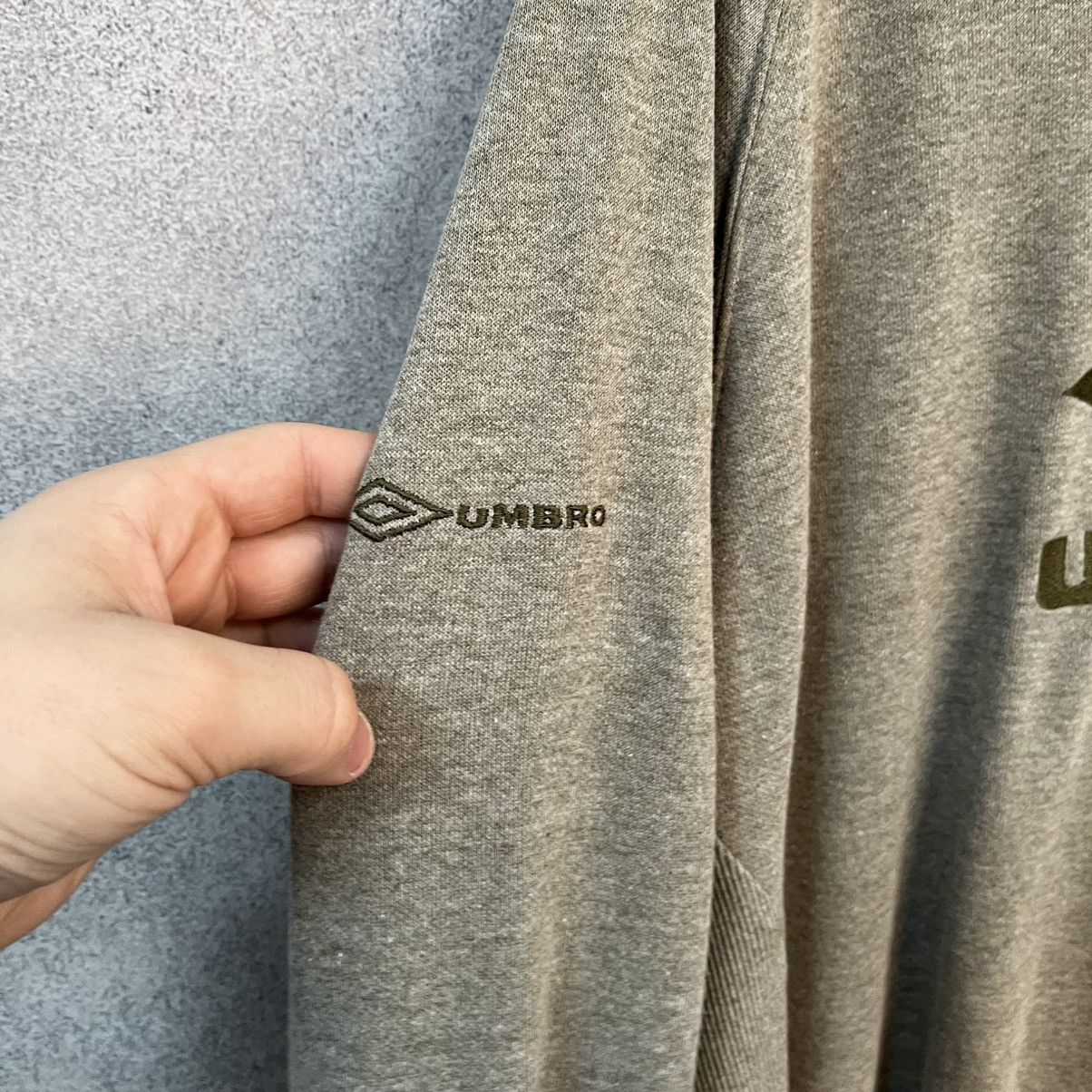 Umbro Vintage Umbro sweatshirt big logo size XL fleece Size US XL / EU 56 / 4 - 10 Thumbnail