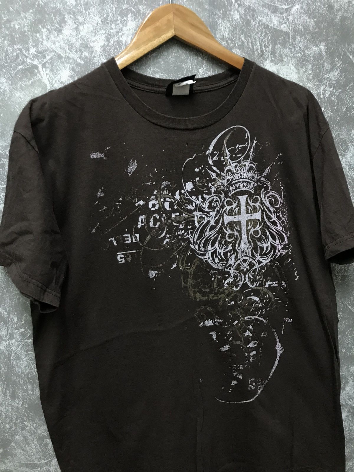 Point Zero Point Zero Affliction Cross Crown Y2K Graphic Tee Size US L / EU 52-54 / 3 - 2 Thumbnail