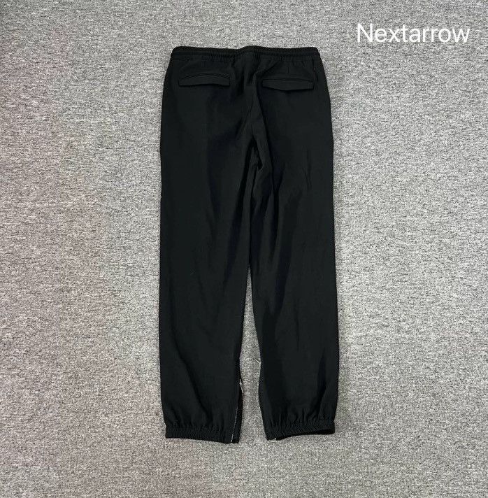 Dior Dior Kaws Co branded Little Bee Legged Pants2410-Nextarrow Size US 36 / EU 52 - 2 Thumbnail