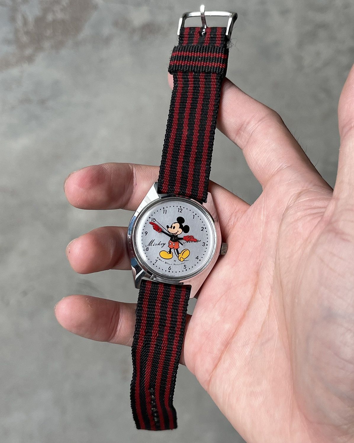 Japanese Brand × Mickey Mouse × Vintage 𝐕𝐢𝐧𝐭𝐚𝐠𝐞 𝐌𝐢𝐜𝐤𝐞𝐲 𝐌𝐨𝐮𝐬𝐞 𝐖𝐚𝐥𝐭 𝐃𝐢𝐬𝐧𝐞𝐲 𝐒𝐞𝐢𝐤𝐨 𝐌𝐞𝐜𝐡𝐚𝐧𝐢𝐜𝐚𝐥 𝐖𝐚𝐭𝐜𝐡 Size 36 - 2 Thumbnail