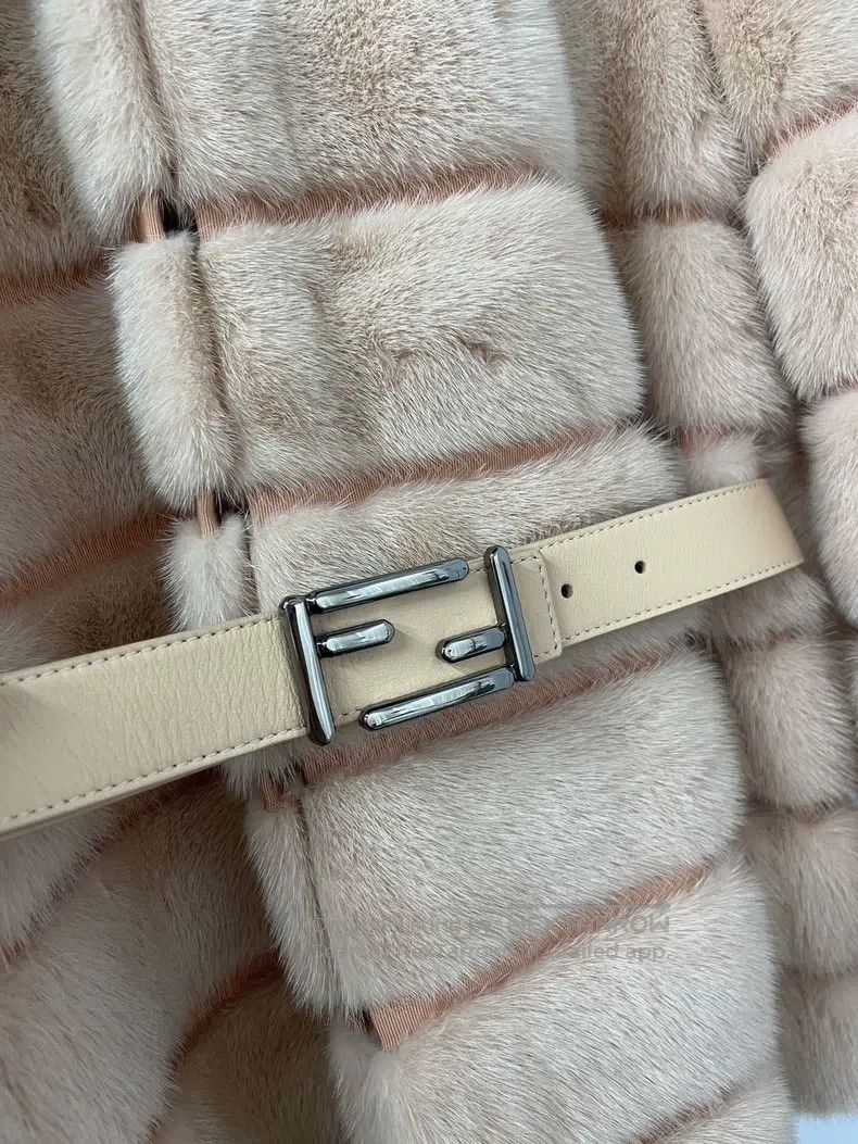 Fendi Fendi Light pink mink fur coat Size XS / US 0-2 / IT 36-38 - 6 Thumbnail