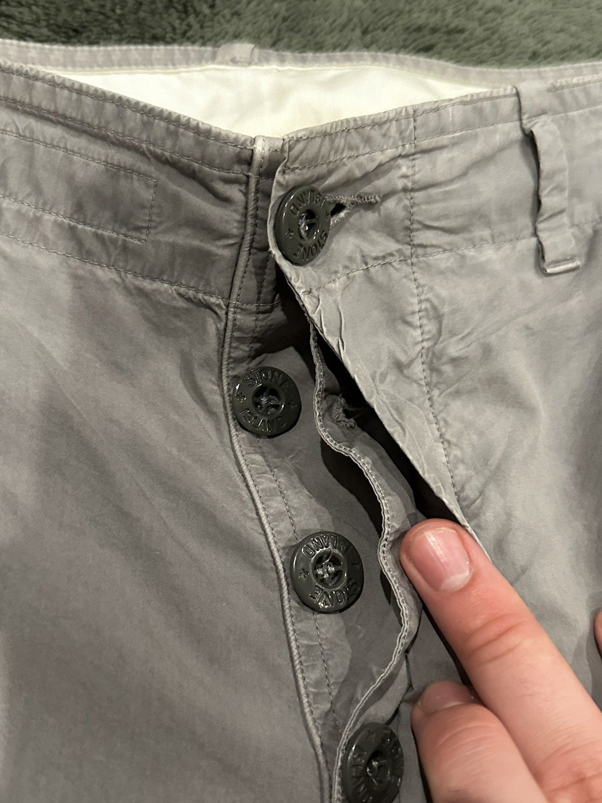 Stone Island Vintage Stone Island Light Grey Trousers Size US 32 / EU 48 - 6 Thumbnail
