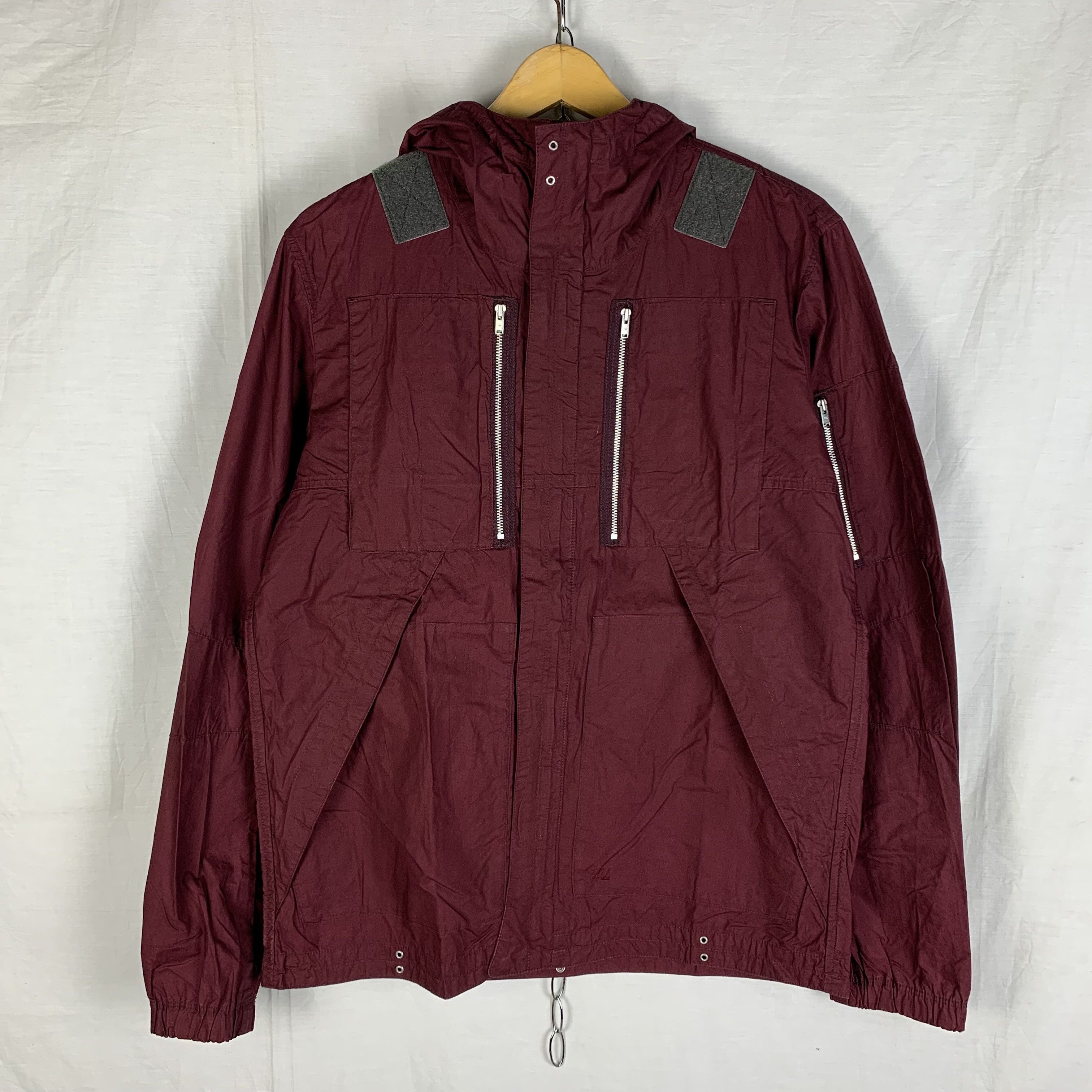 Undercover × Uniqlo Uniqlo x Undercover Hooded Jacket Size US S / EU 44-46 / 1 - 10 Thumbnail