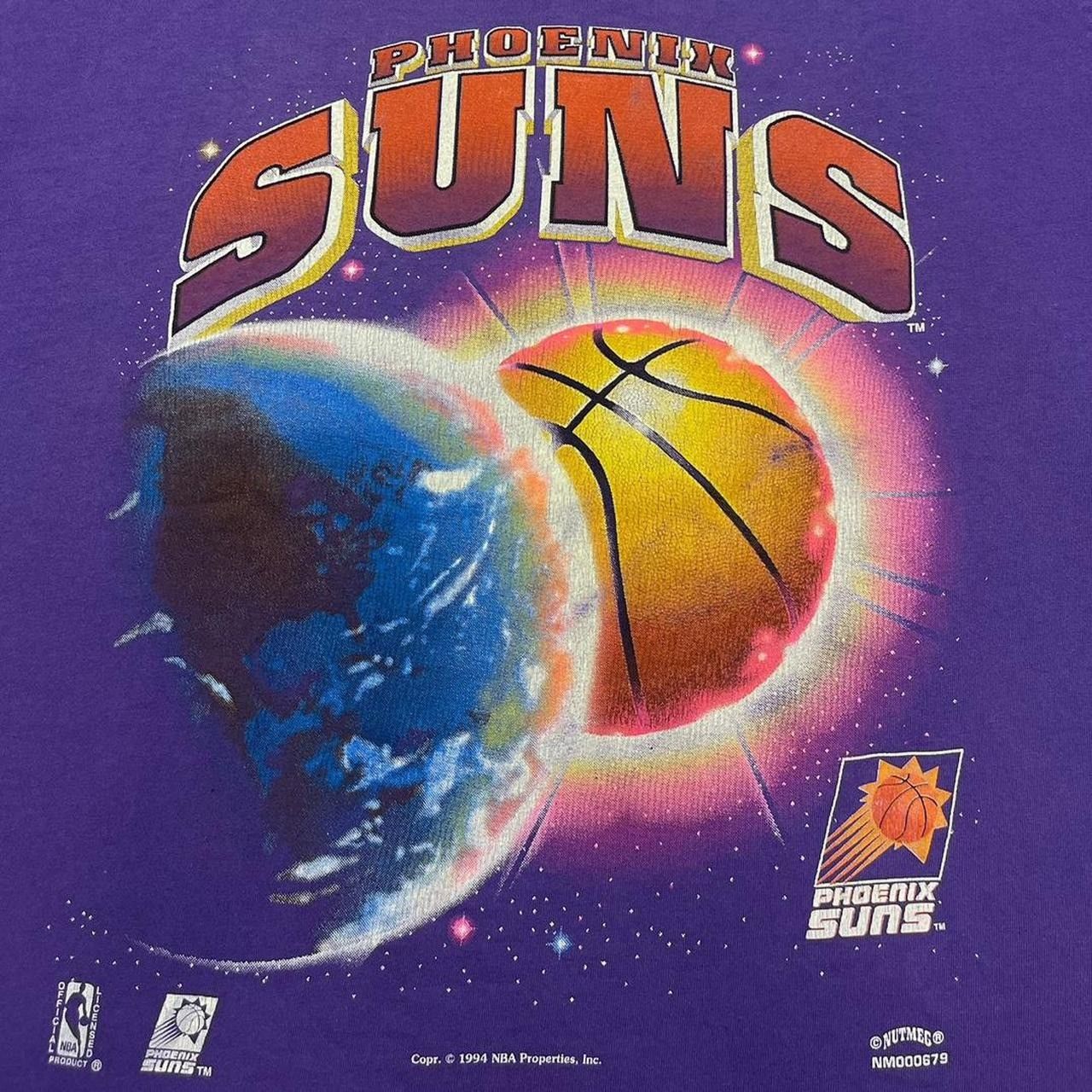 NBA × Nutmeg × Vintage Vintage Phoenix Suns Glowing Sun & Earth Nutmeg T-Shirt Size US XL / EU 56 / 4 - 3 Thumbnail