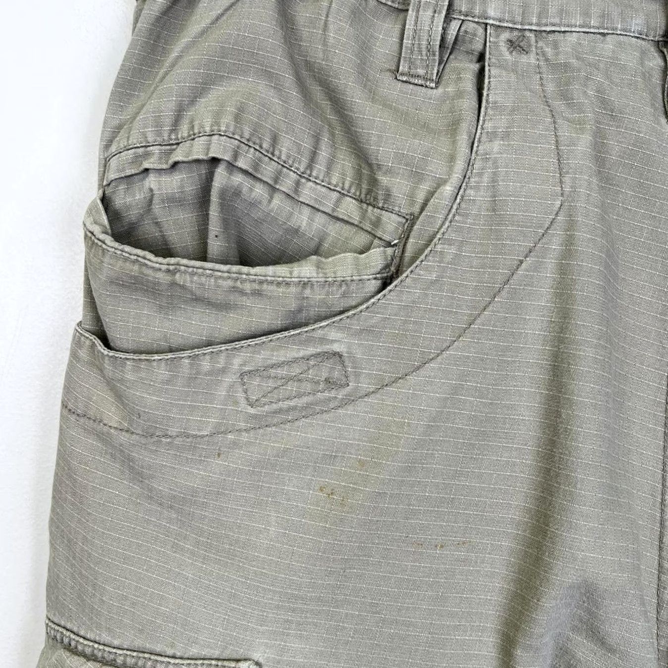 Vintage VINTAGE Woolrich Cargo Pants Men Regular 34 Gray Cargo Pocket Durable Outdoor Wear Size US 34 / EU 50 - 5 Thumbnail