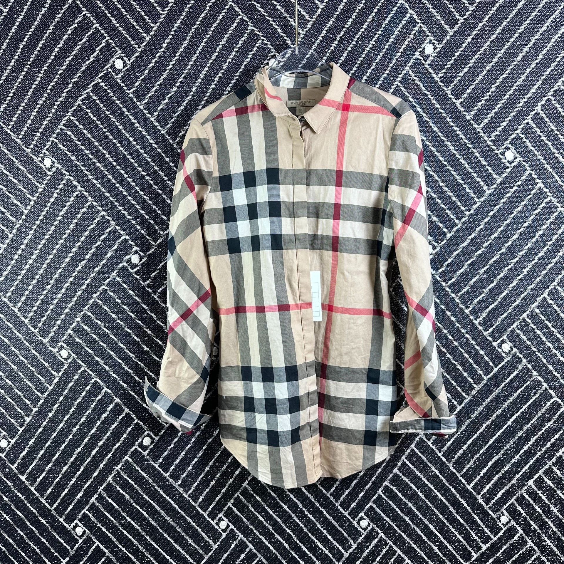 Burberry Burberry Plaid Long Sleeve Shirt Size XS / US 0-2 / IT 36-38 - 1 Thumbnail