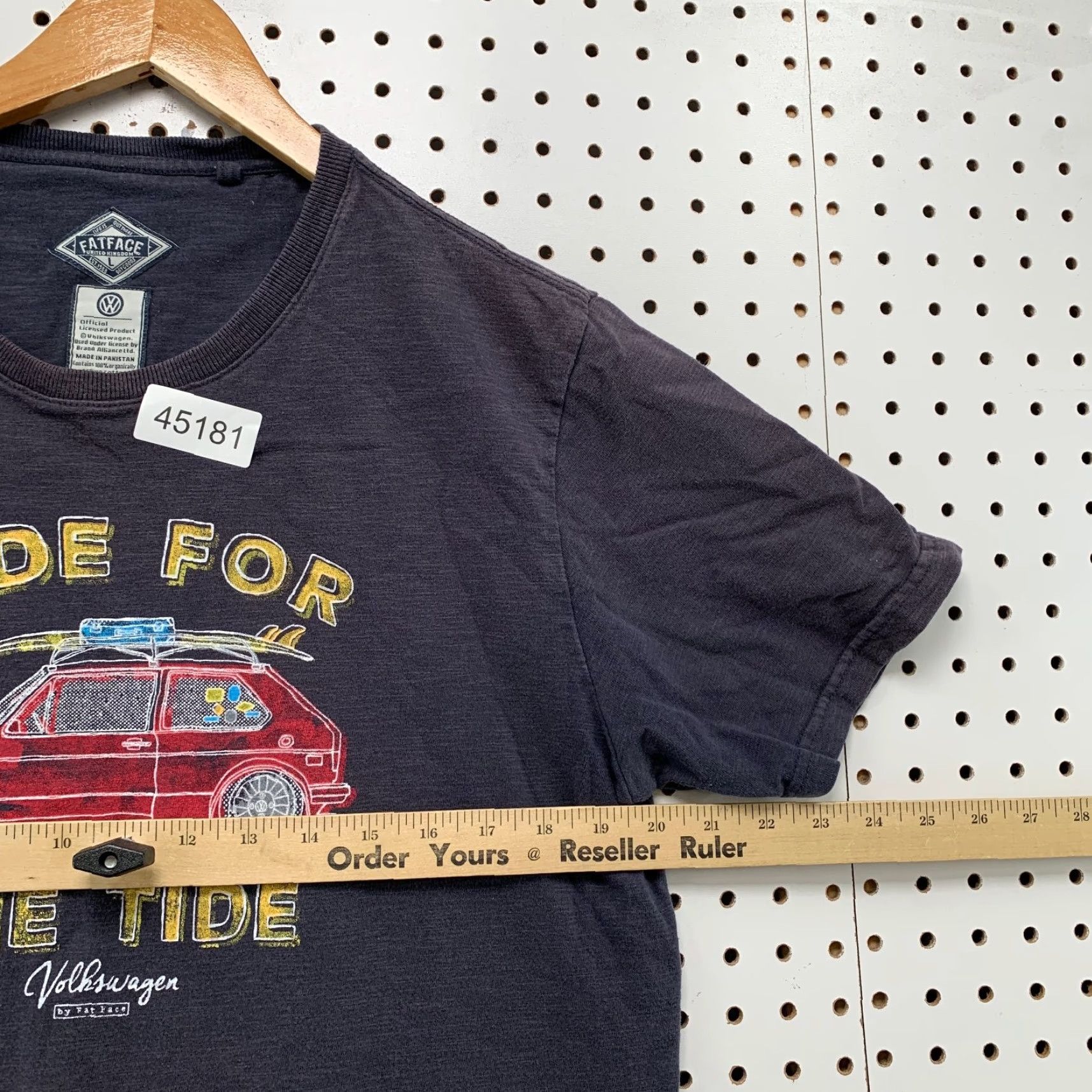 FatFace Fat Face Volkswagen Shirt Mens Large Black Ride For The Tide Surfer Tee Size US L / EU 52-54 / 3 - 7 Thumbnail