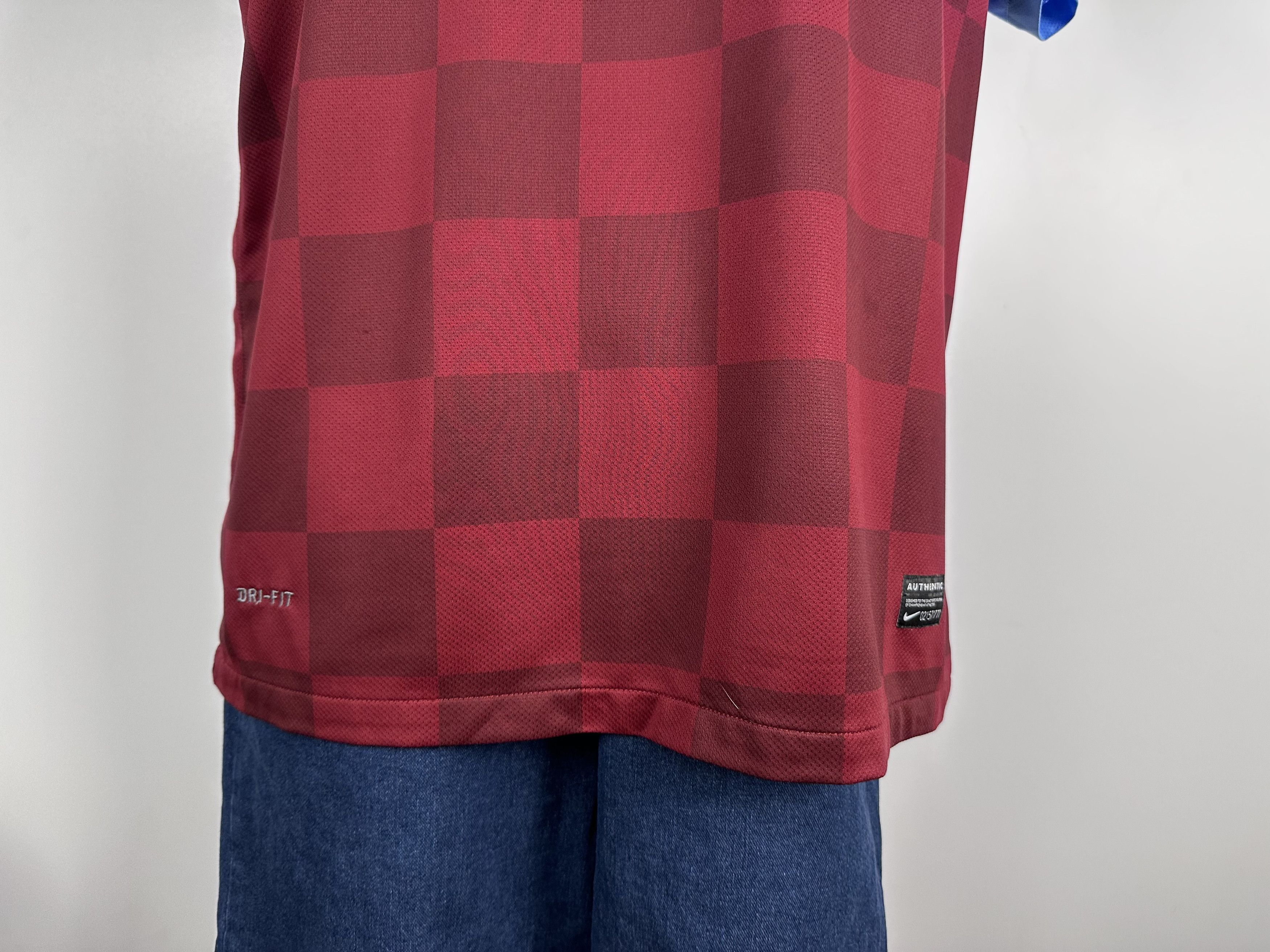 Nike ASTON VILLA 2011 2012 Football Shirt Soccer Jersey Nike L Size US L / EU 52-54 / 3 - 6 Thumbnail
