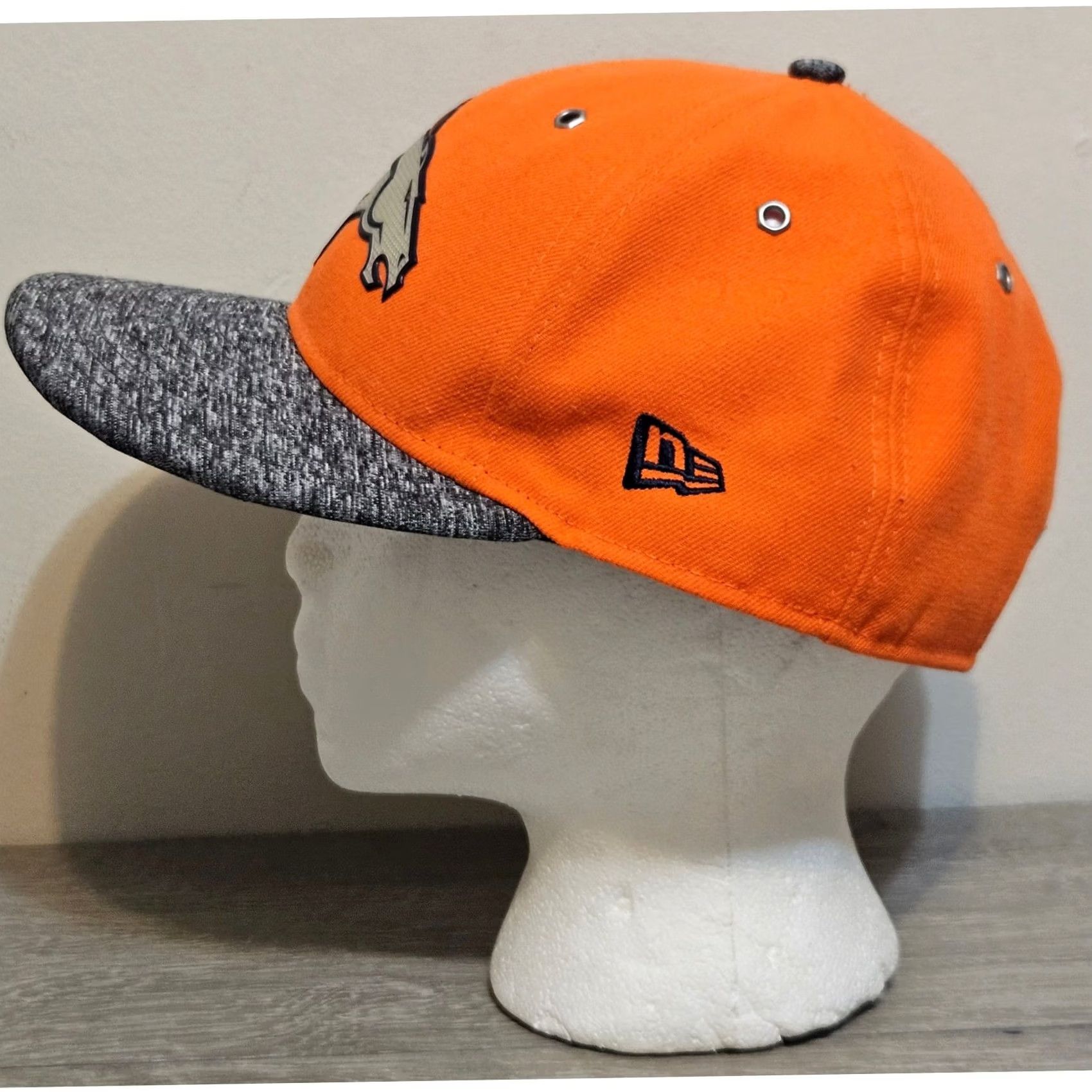 New Era New Era Denver Broncos Hat NFL 59FIFTY Fitted Cap Men's Size 7 5/8 Shiny Brim Size ONE SIZE - 3 Thumbnail