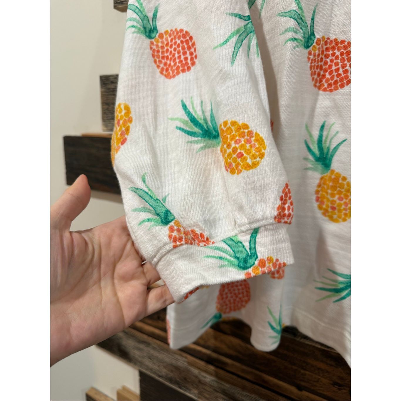 Loft LOFT white cotton pineapple print 3/4 sleeve knit top sweats Size L / US 10 / IT 46 - 8 Thumbnail