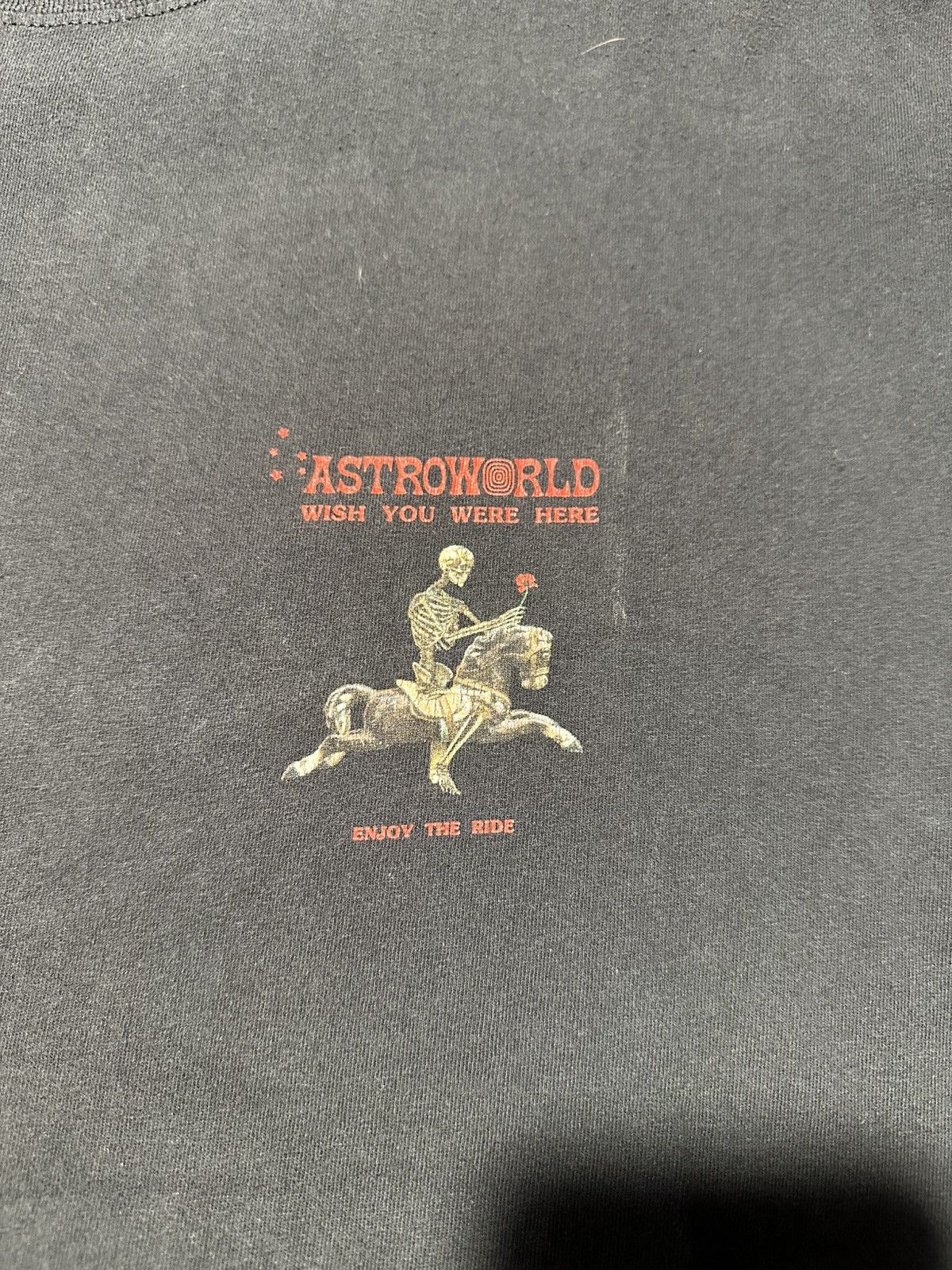 Travis Scott Astroworld Tee Size US XL / EU 56 / 4 - 2 Thumbnail