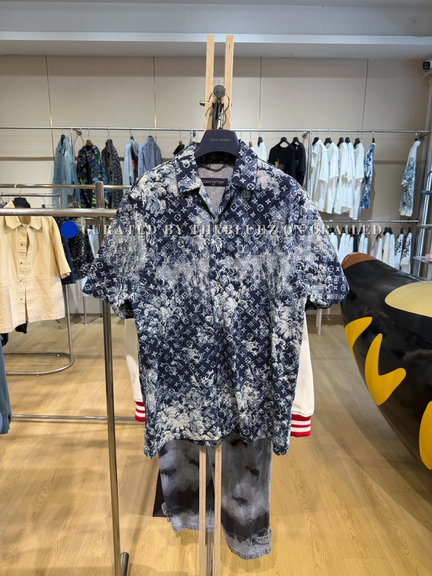 Louis Vuitton Louis Vuitton Denim All-Over Print Shirt Size US S / EU 44-46 / 1 - 1 Thumbnail