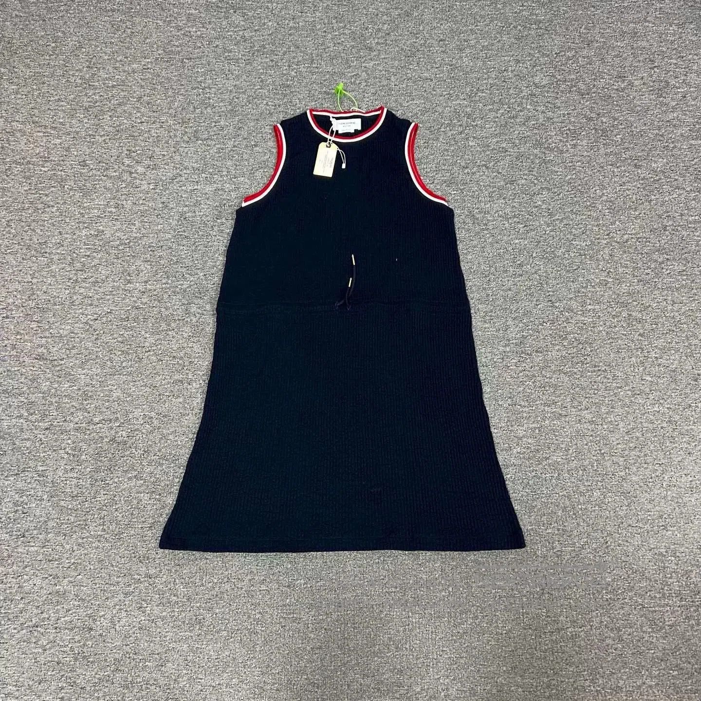Thom Browne Thom Browne Navy Knit Sleeveless Dress. Size M / US 6-8 / IT 42-44 - 1 Thumbnail