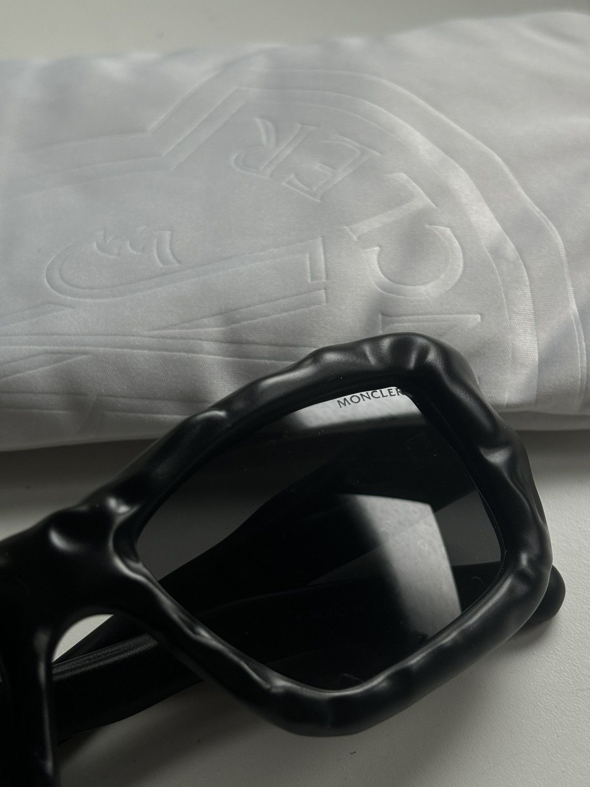 Moncler Moncler/Salehe Bembury Glasses. Size ONE SIZE - 5 Thumbnail