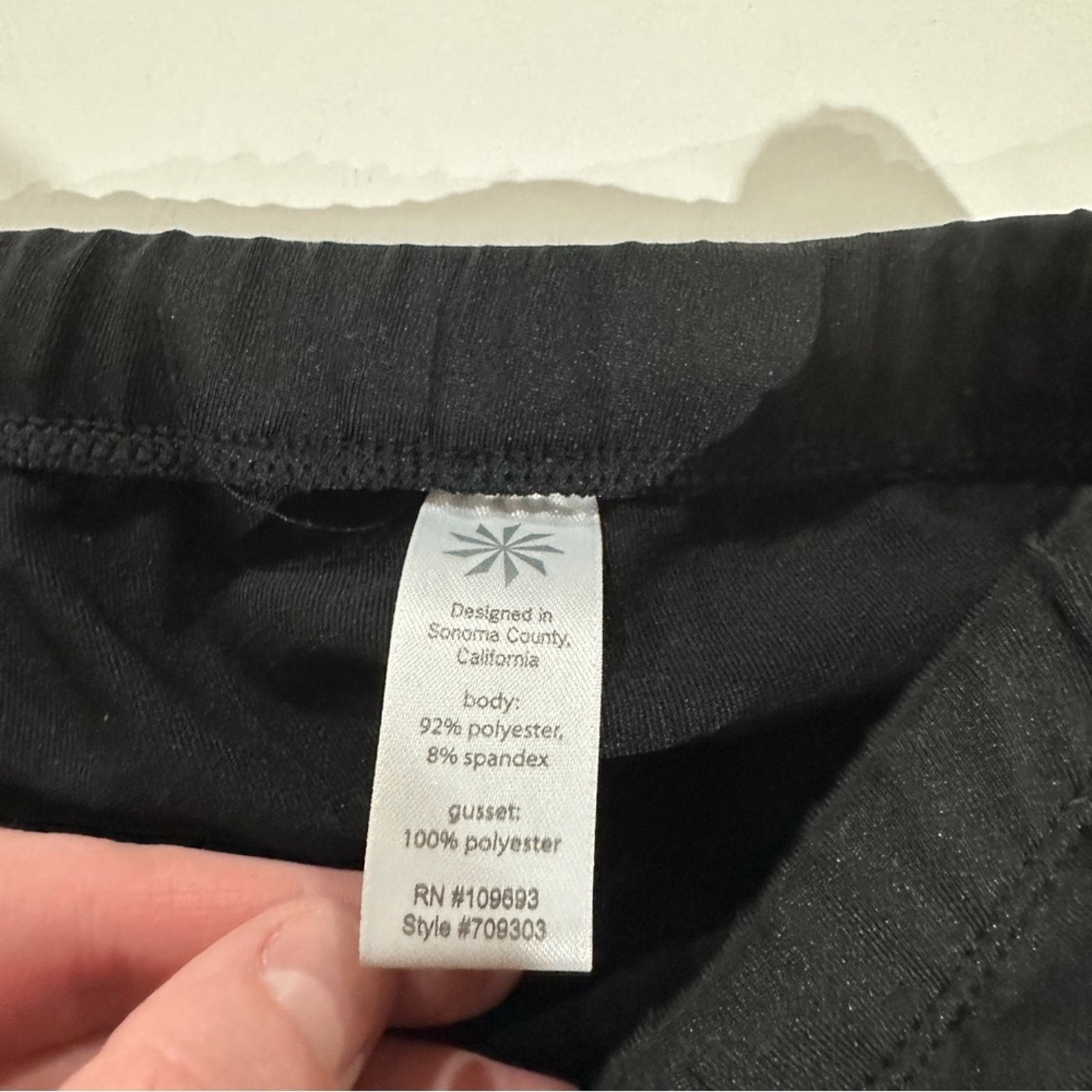 Athleta Athleta Black Mid Rise Drawstring Cropped Legging Pants Sz M Size 28" / US 6 / IT 42 - 7 Thumbnail